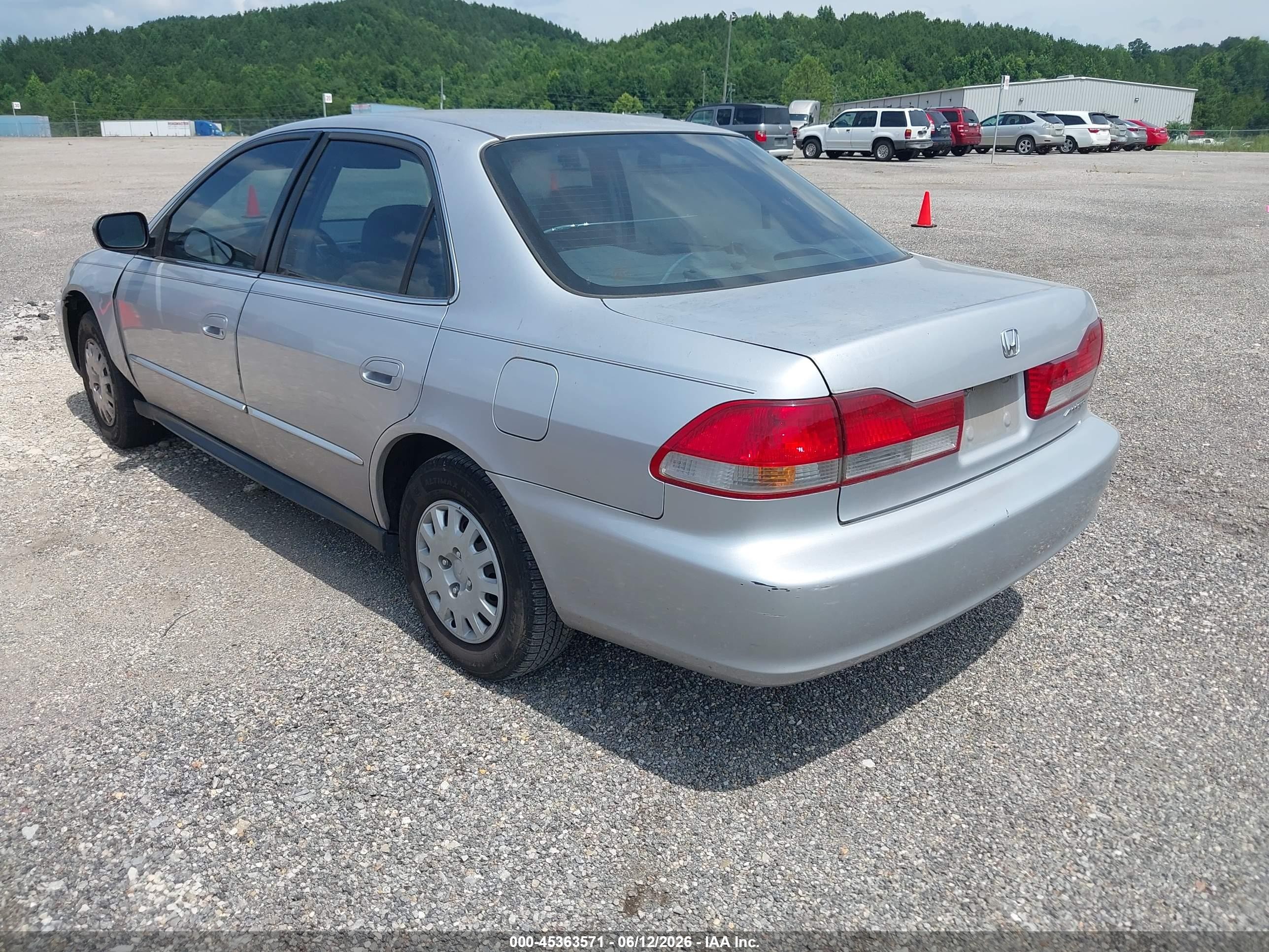 2001 Honda Accord Value Package Silver vin: 1HGCF86661A122221