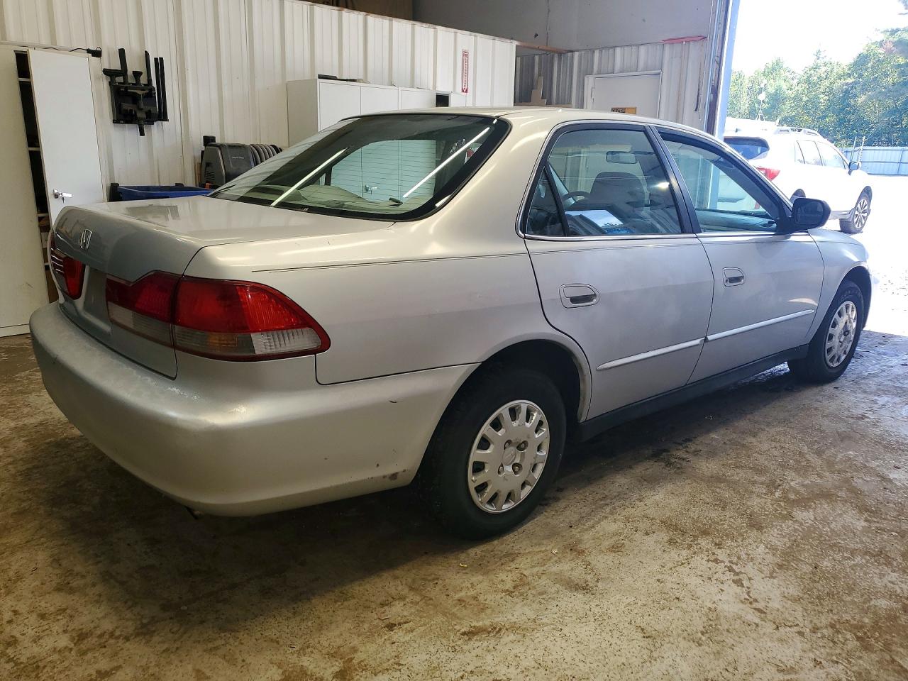 2002 Honda Accord Value Серебряный vin: 1HGCF86662A163921