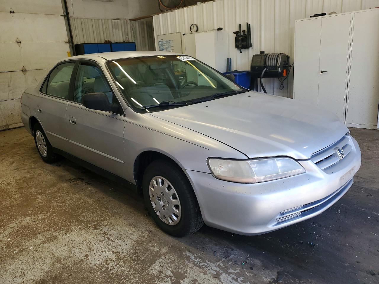 2002 Honda Accord Value Серебряный vin: 1HGCF86662A163921