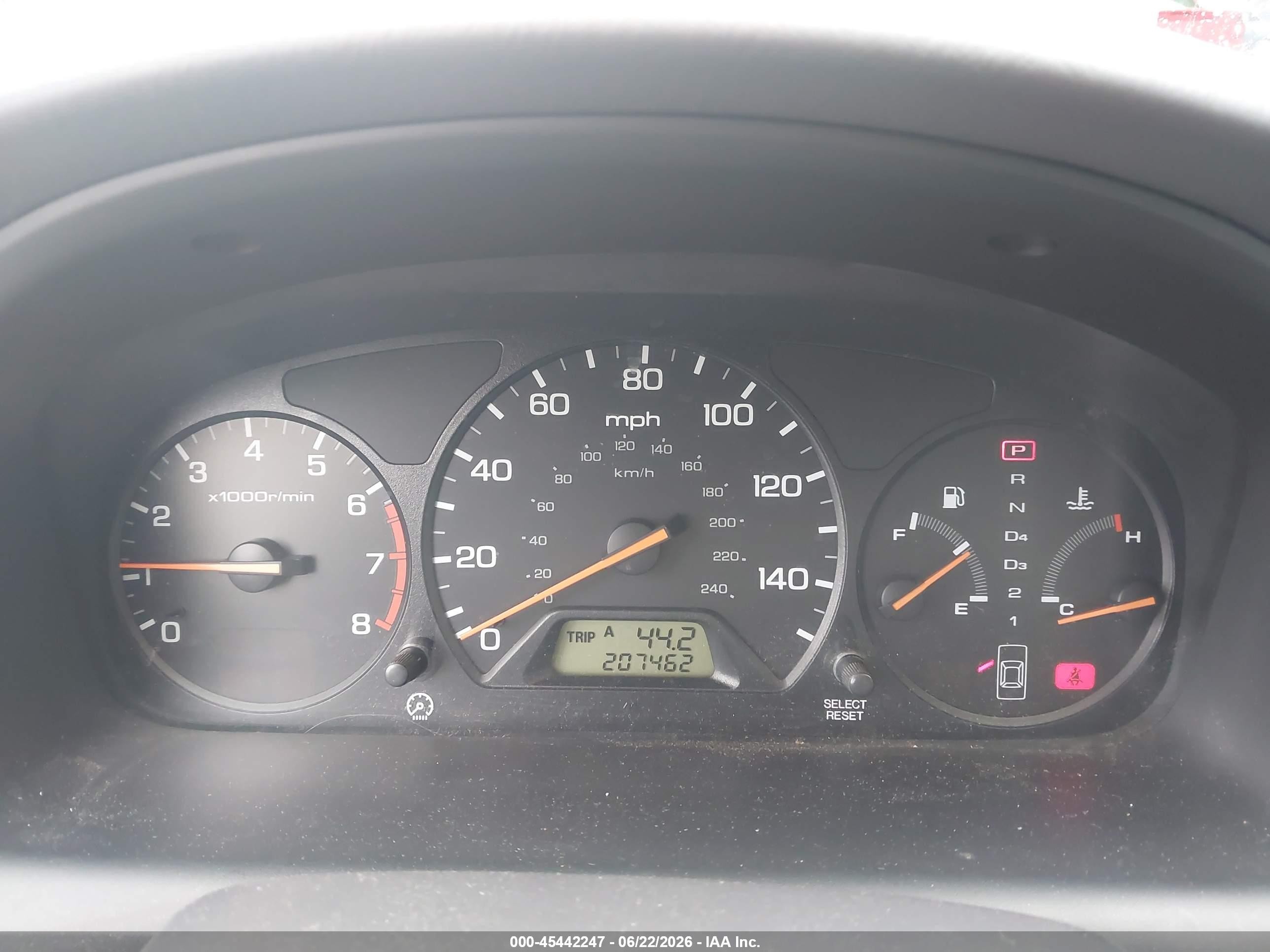 2001 Honda Accord Value Package Silver vin: 1HGCF86681A058943