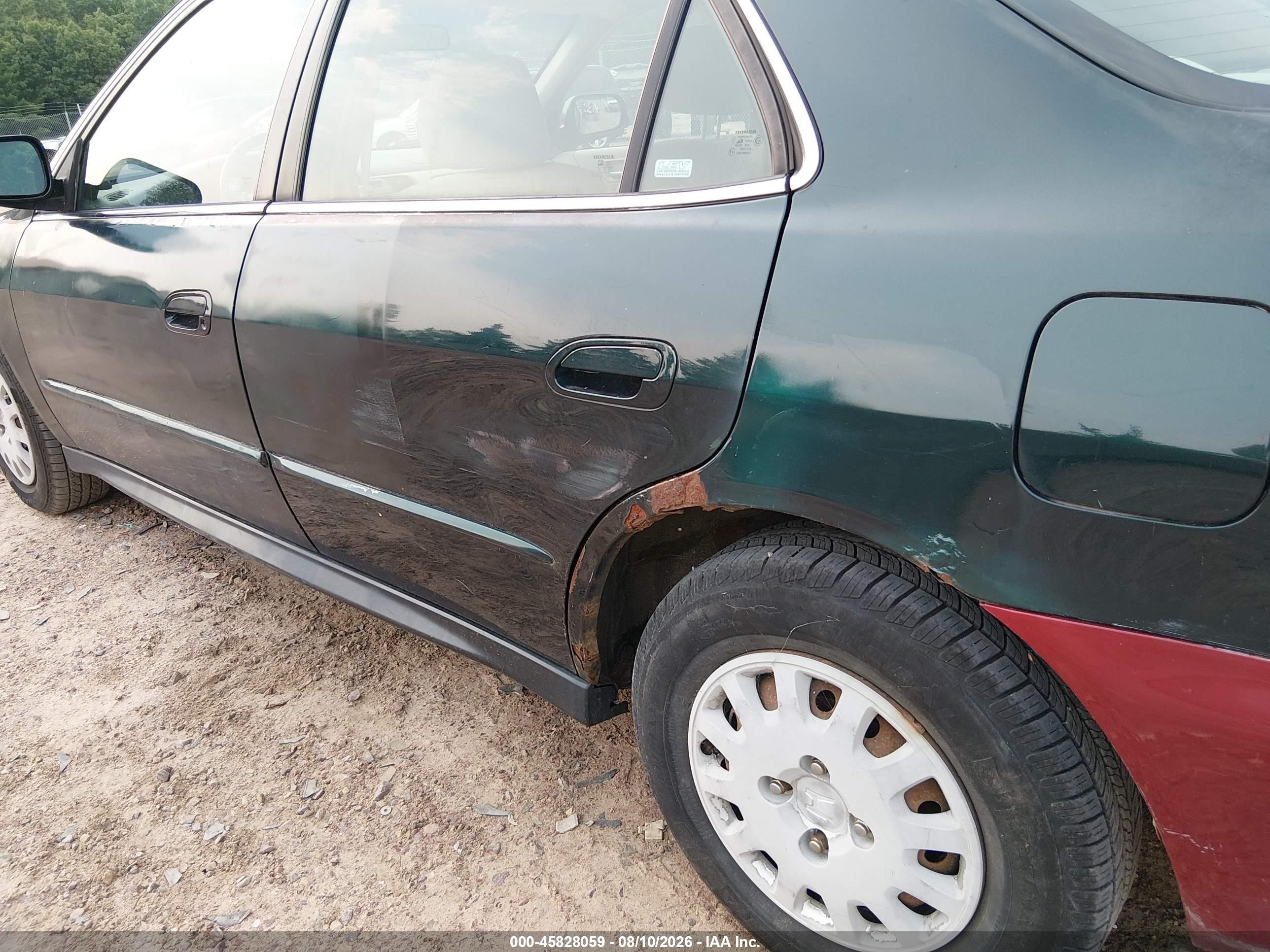2001 Honda Accord Value Package Green vin: 1HGCF86681A148125