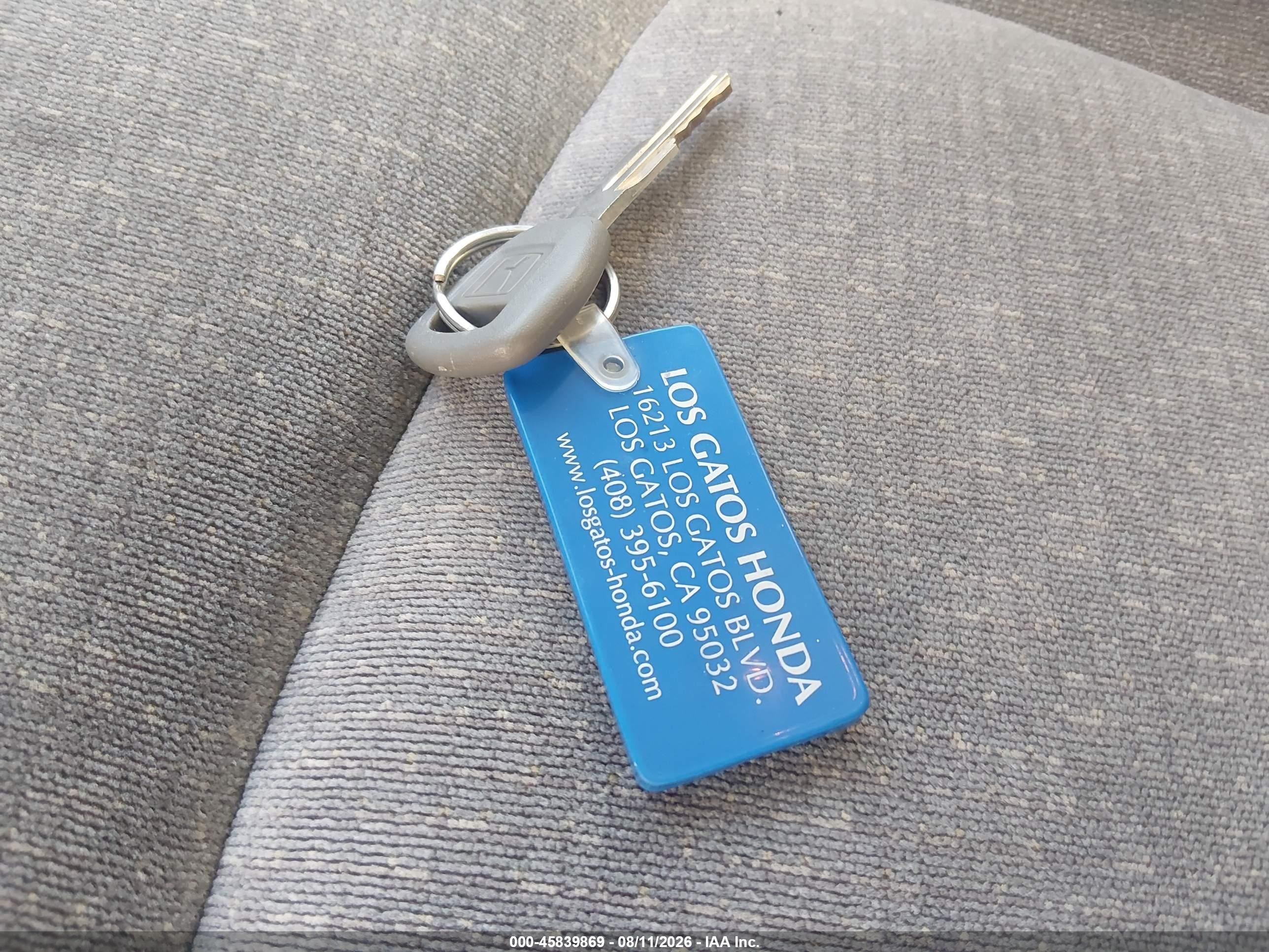 2001 Honda Accord Value Package Silver vin: 1HGCF866X1A096996