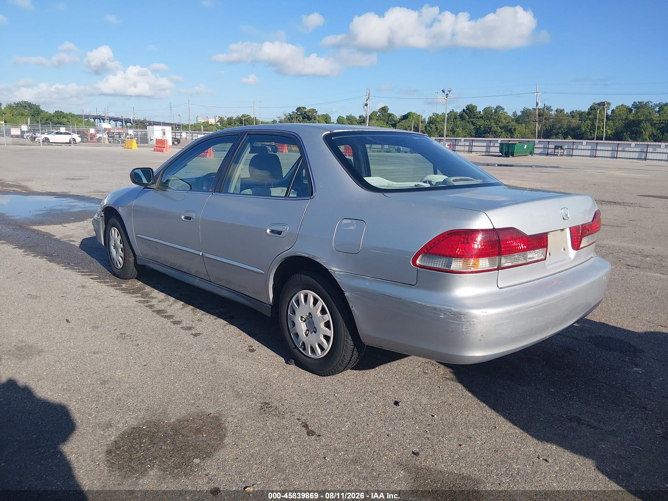 2001 Honda Accord Value Package Silver vin: 1HGCF866X1A096996