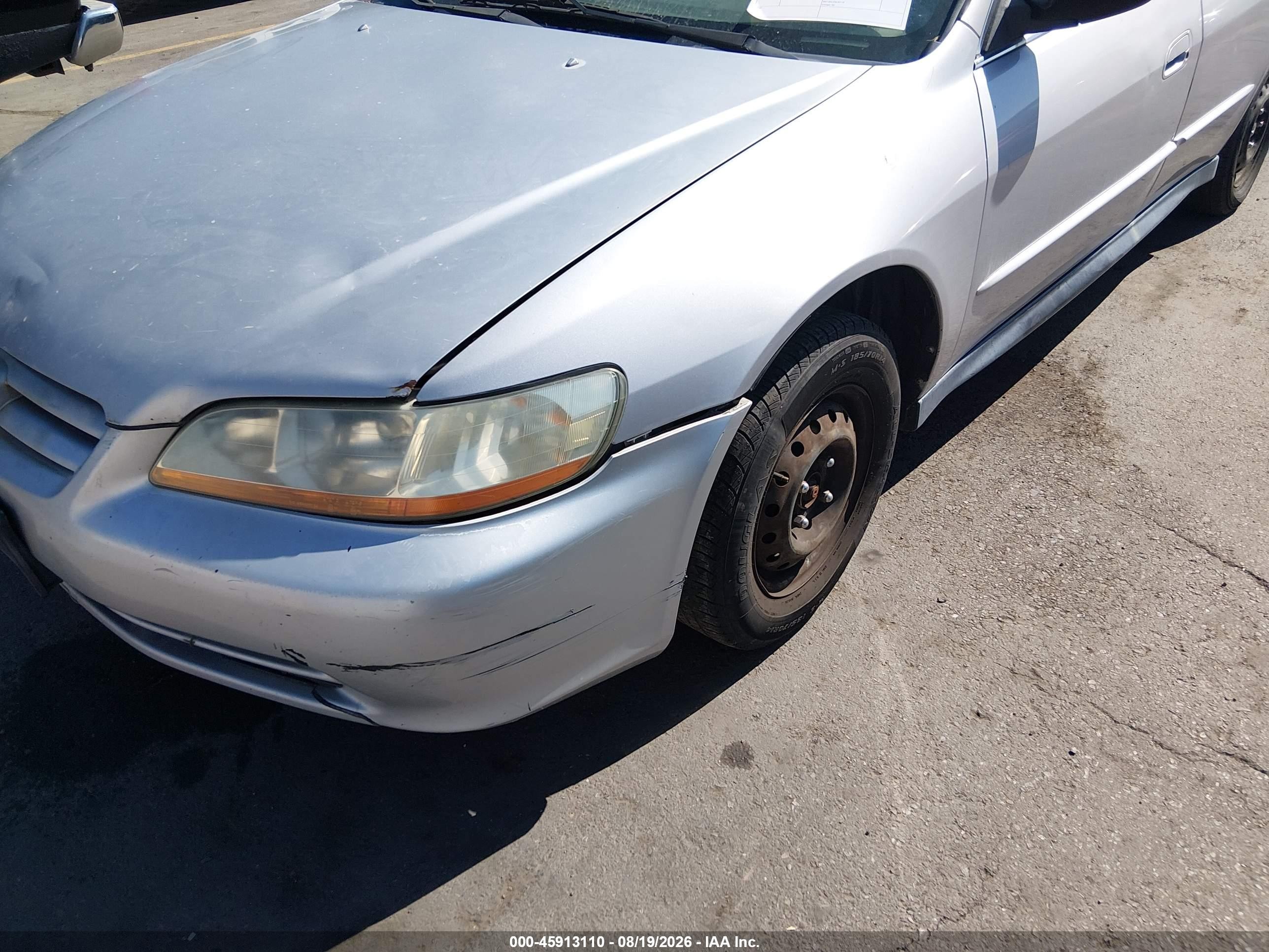 2001 Honda Accord Value Package Серебряный vin: 1HGCF866X1A103025