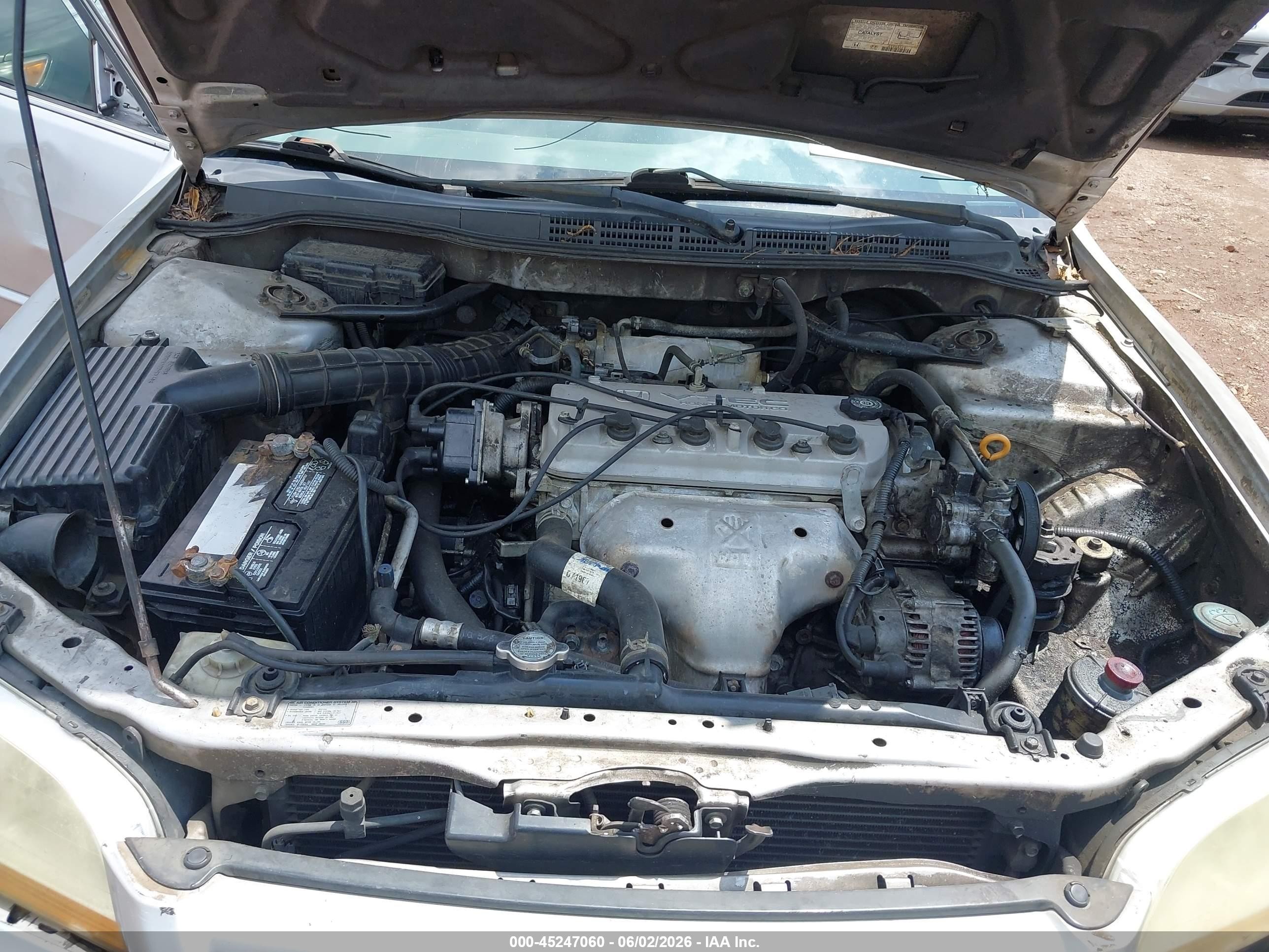 2001 Honda Accord Value Package Silver vin: 1HGCF866X1A104501