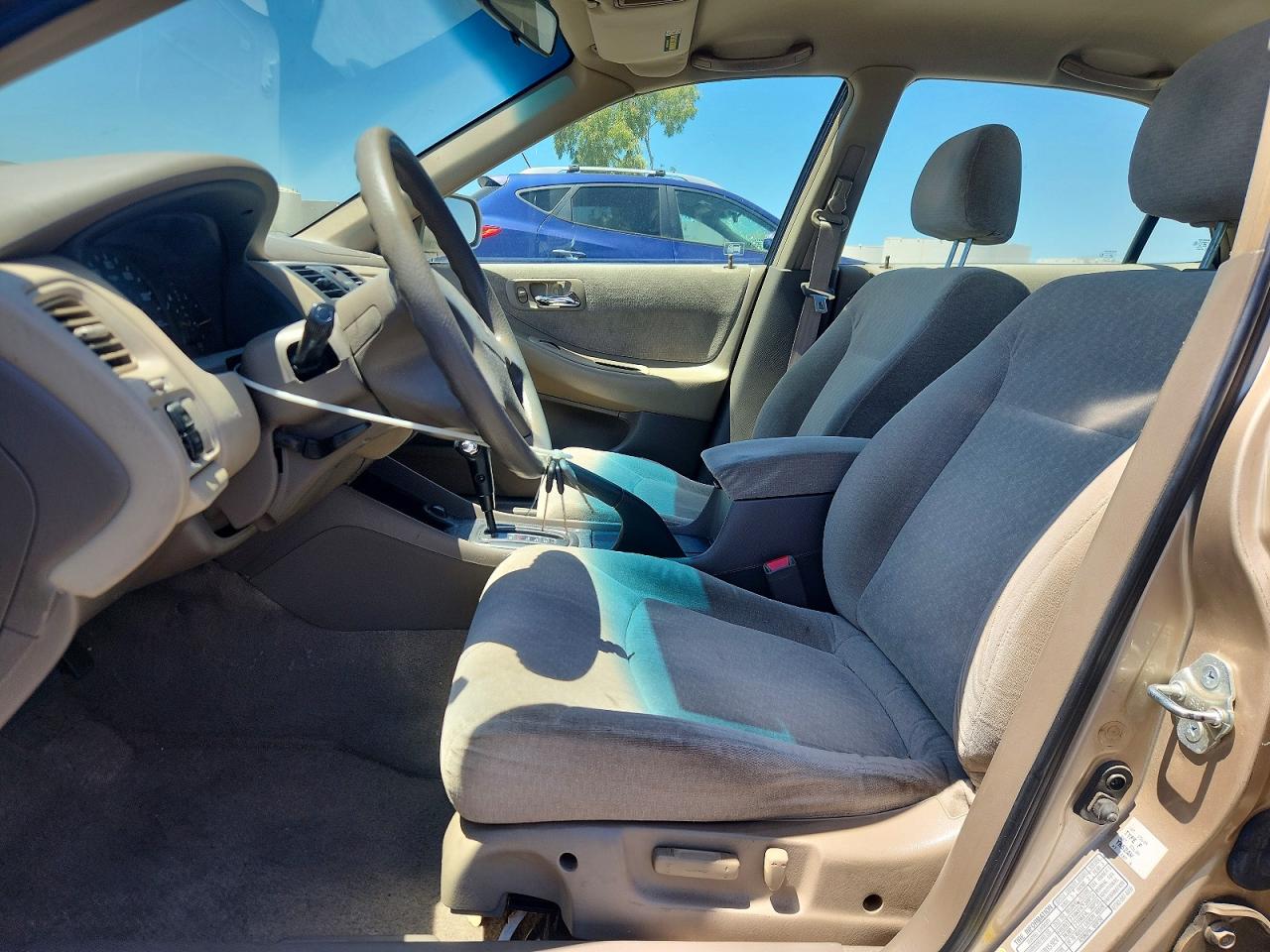 2001 Honda Accord Lx Gold vin: 1HGCG16401A087114
