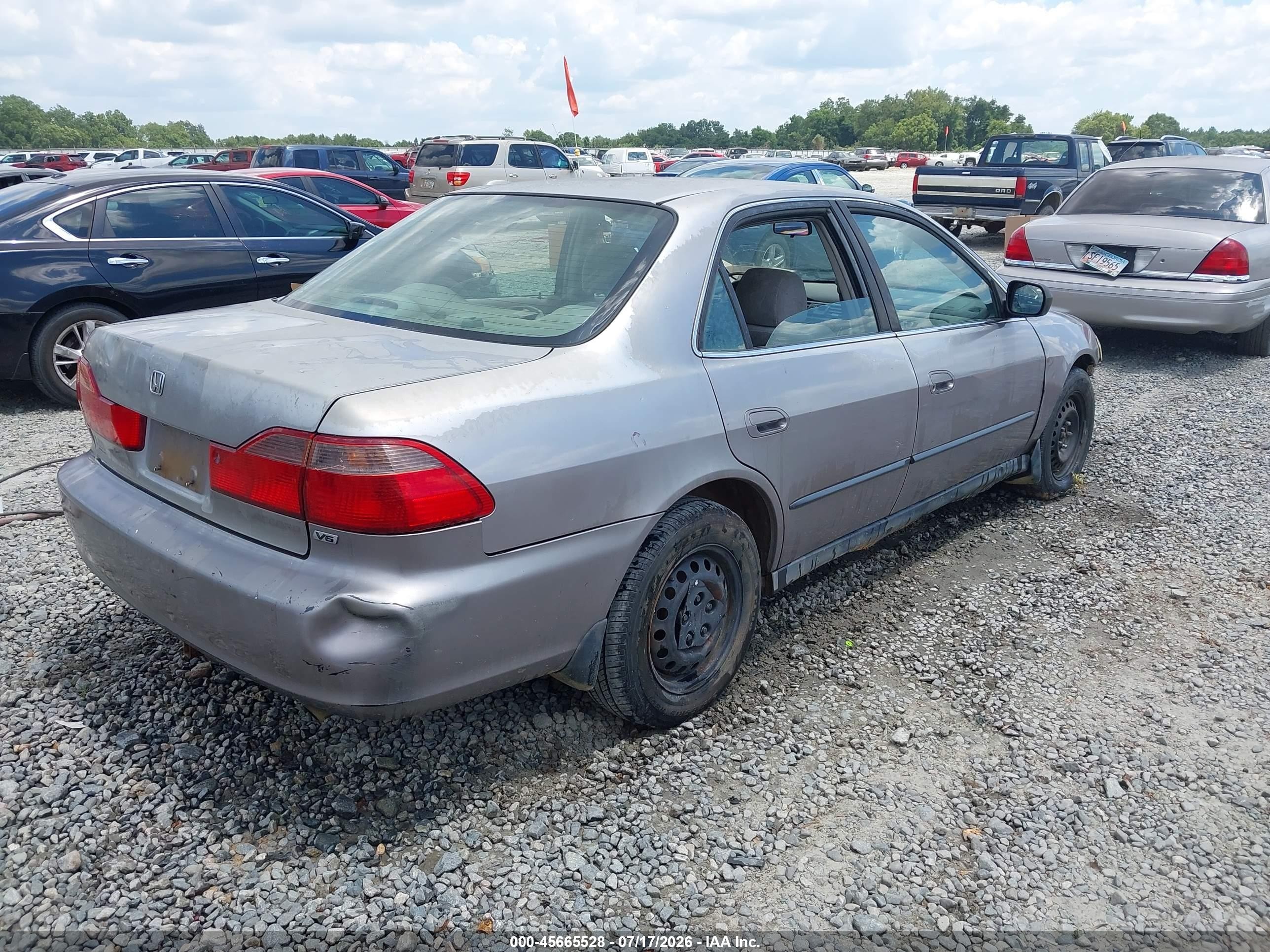 2000 Honda Accord 3.0 Lx Gray vin: 1HGCG1641YA017082