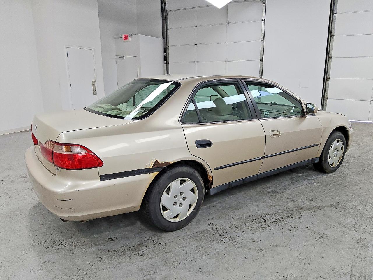2000 Honda Accord Lx Tan vin: 1HGCG1644YA009235