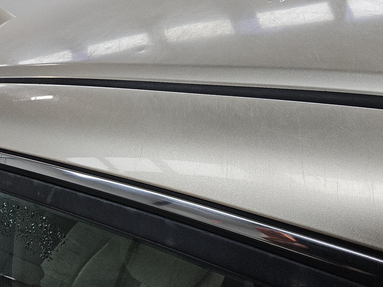 2000 Honda Accord Lx Tan vin: 1HGCG1644YA009235 Damage: Roof, Scraped, > 12 Inches