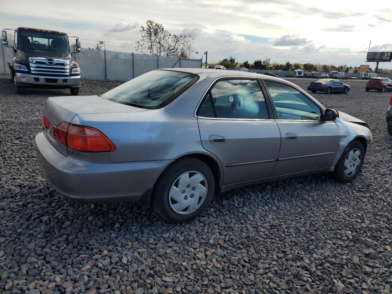 2000 Honda Accord Lx Tan vin: 1HGCG1644YA021790