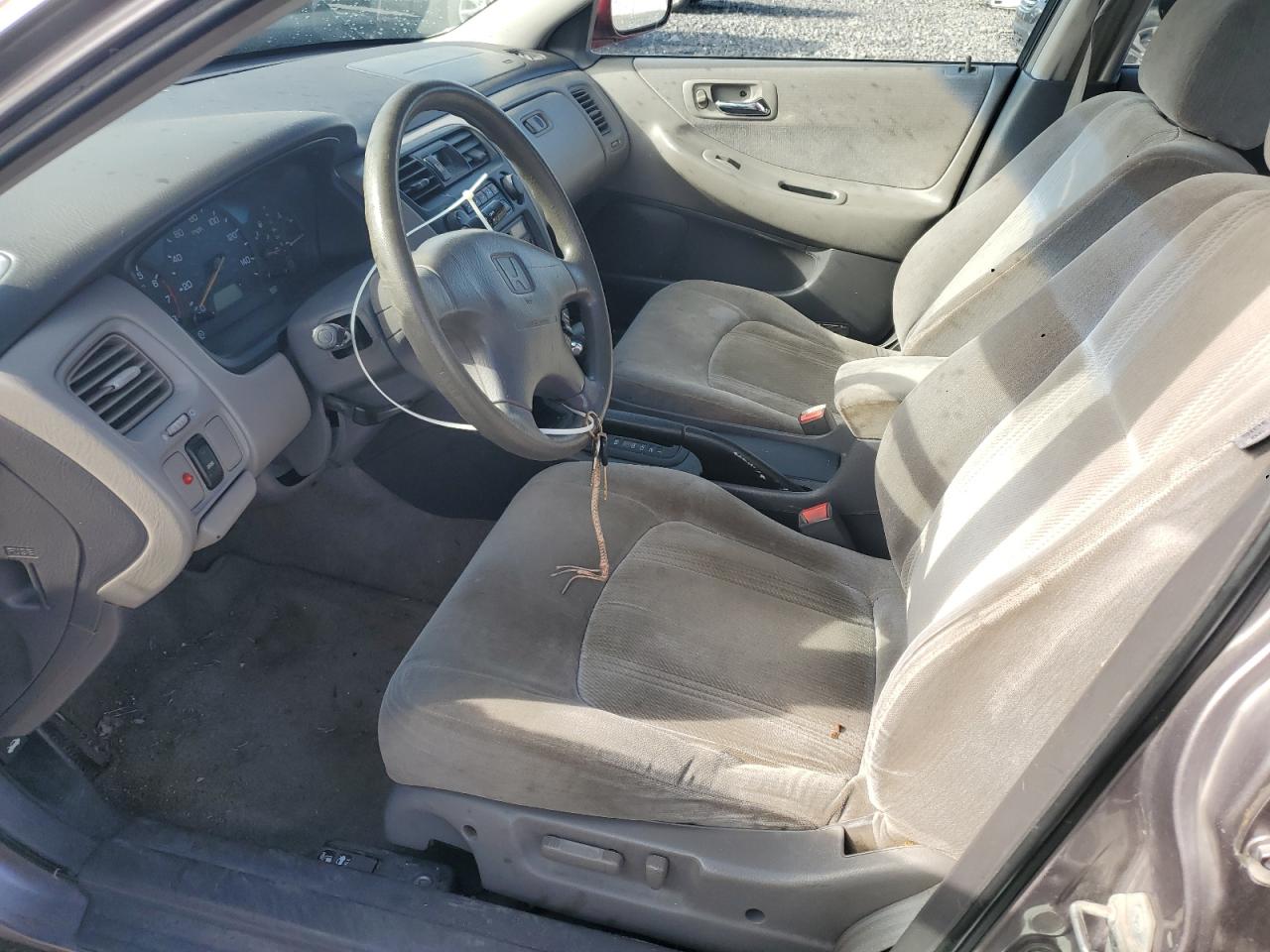 2000 Honda Accord Lx Tan vin: 1HGCG1644YA021790