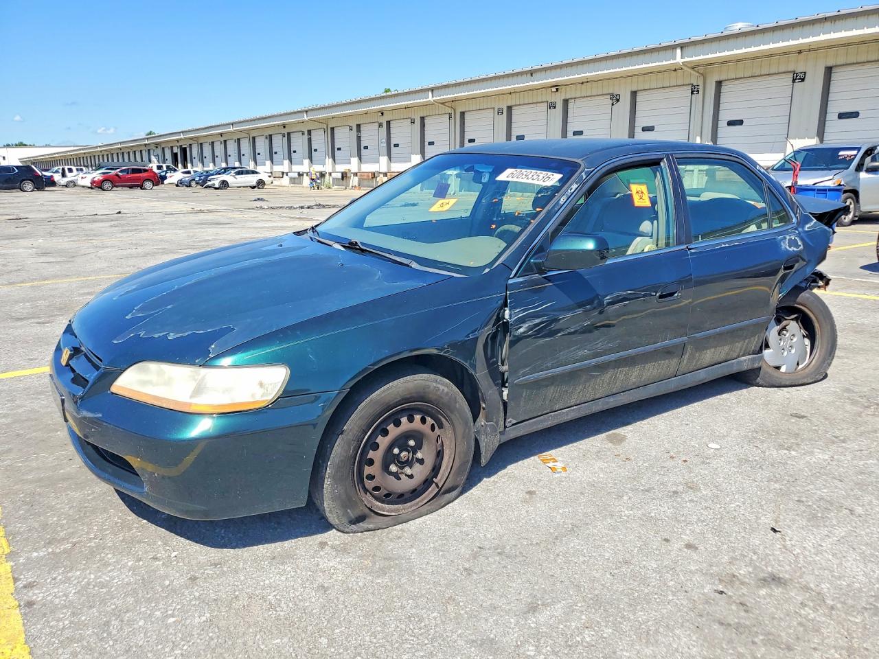 1HGCG1644YA046401