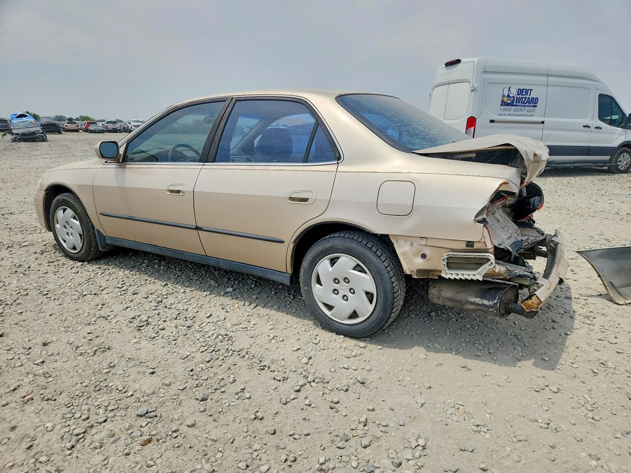 2000 Honda Accord Lx Gold vin: 1HGCG1645YA025931