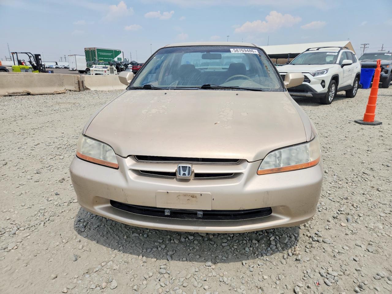 2000 Honda Accord Lx Gold vin: 1HGCG1645YA025931