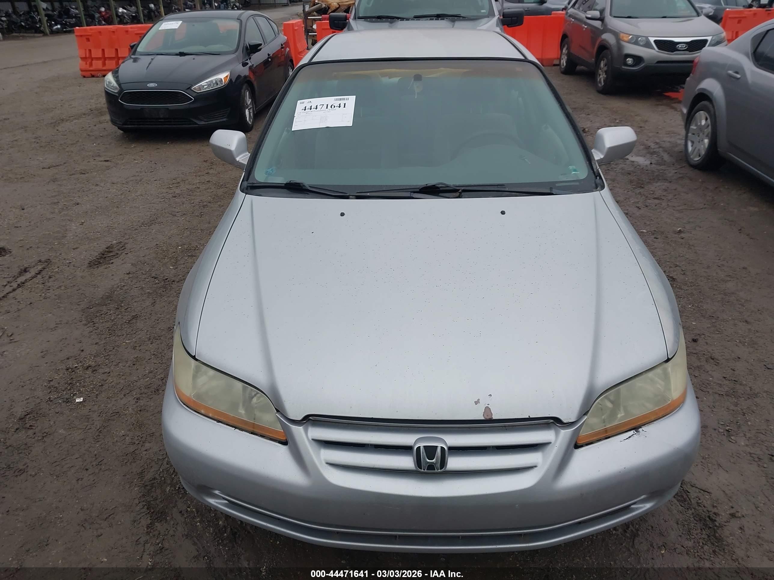 2002 Honda Accord 3.0 Lx Серебряный vin: 1HGCG16462A069752
