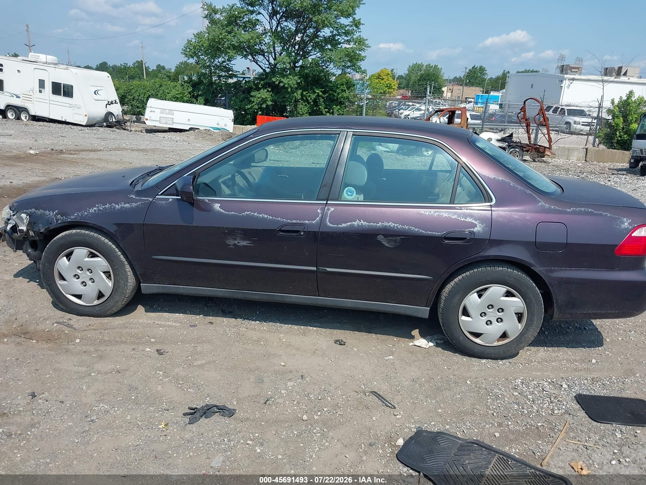 1998 Honda Accord Lx V6 Purple vin: 1HGCG1647WA022428