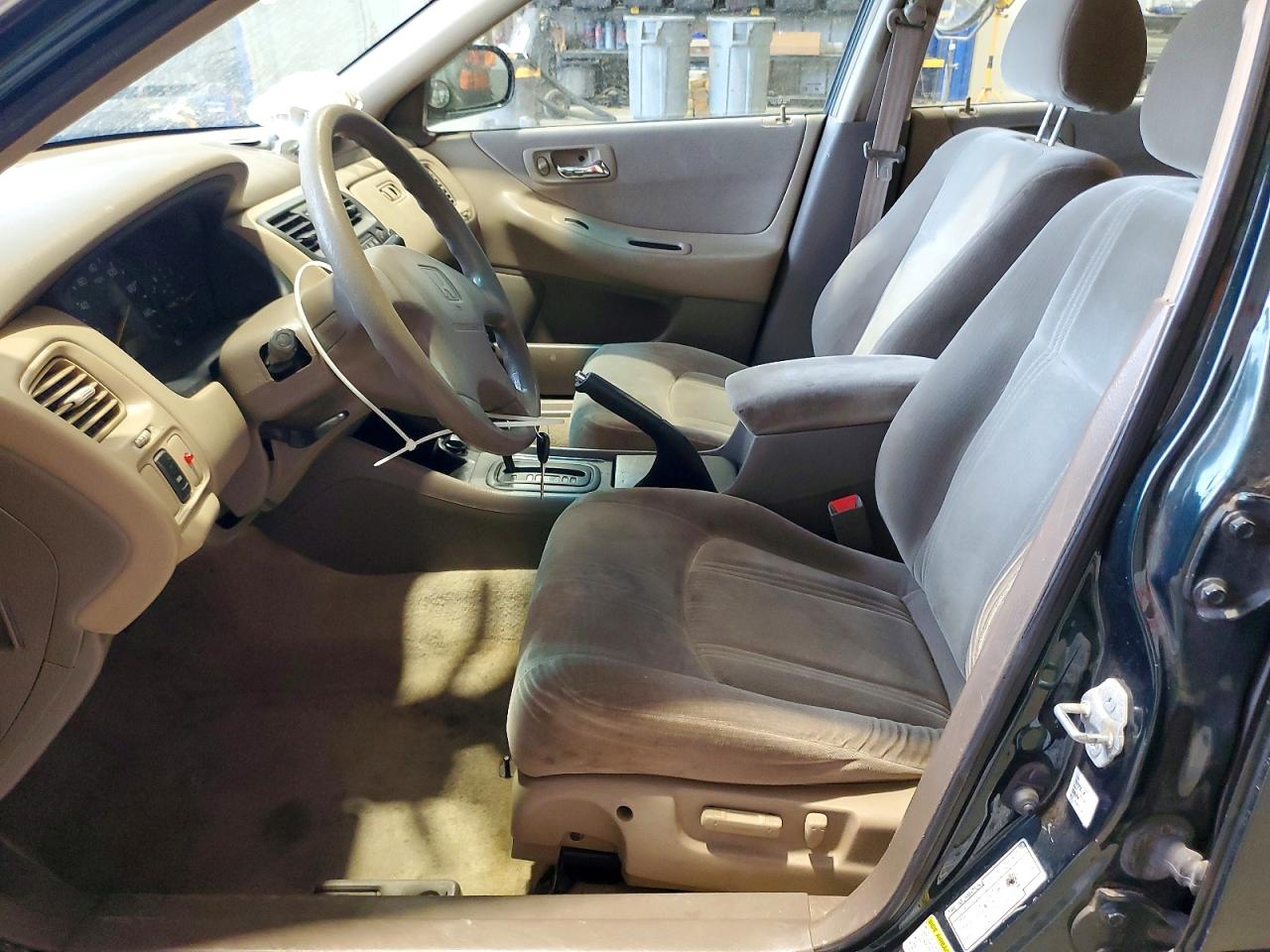 2000 Honda Accord Lx Green vin: 1HGCG1647YA045520