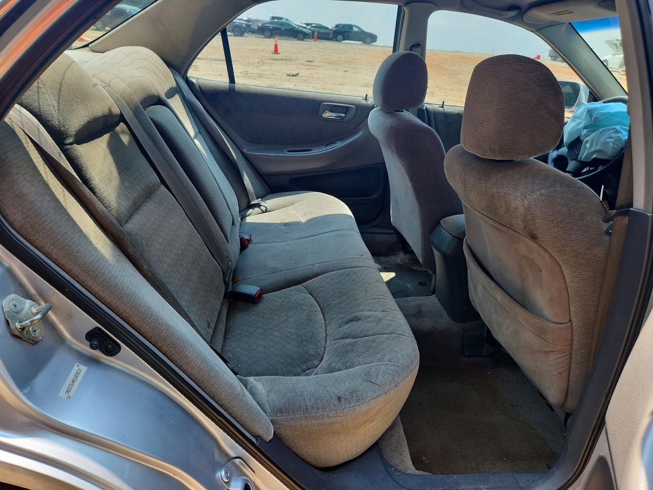 2001 Honda Accord Lx Silver vin: 1HGCG16481A069573