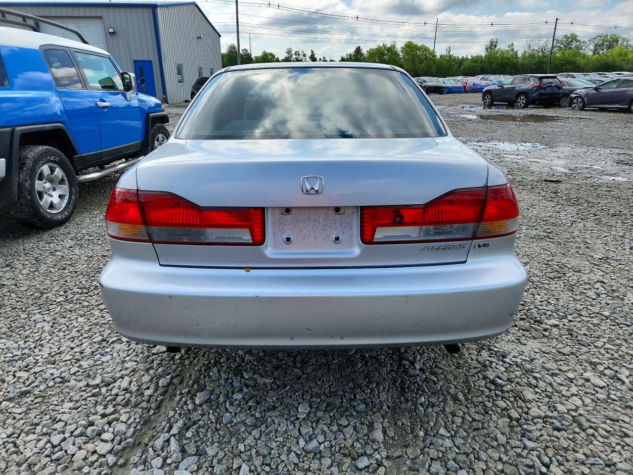 2002 Honda Accord Lx Gray vin: 1HGCG16492A081491