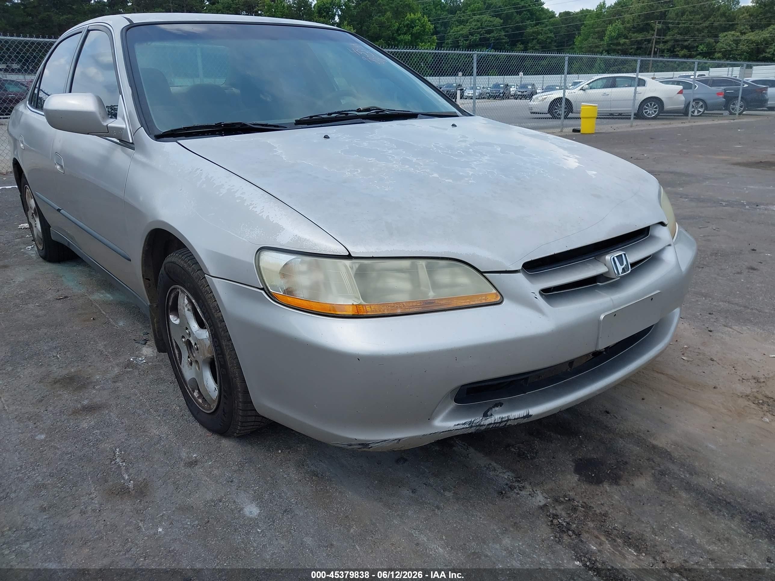 1999 Honda Accord Lx V6 Серебряный vin: 1HGCG1649XA011402