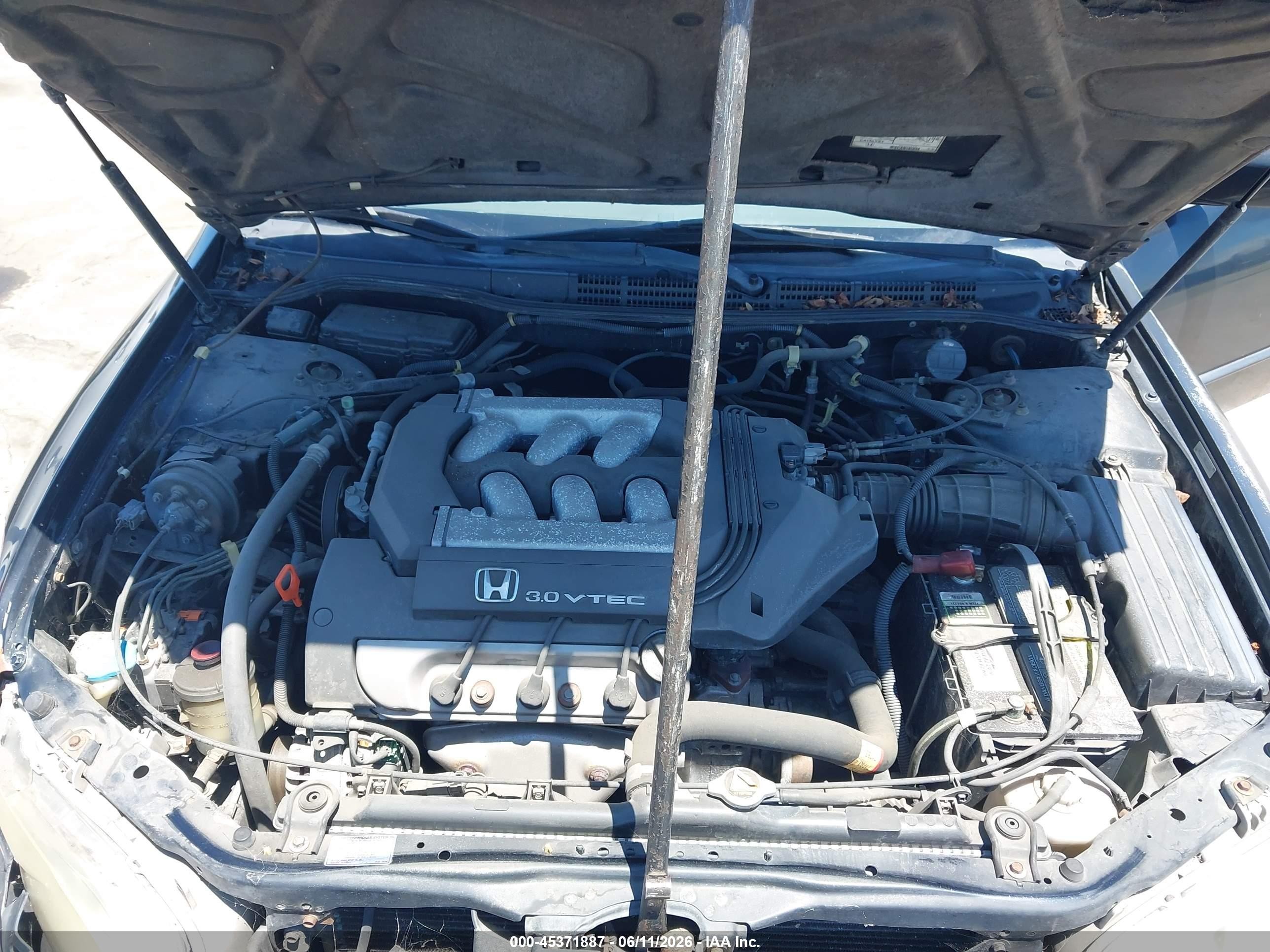 1999 Honda Accord Lx V6 Черный vin: 1HGCG164XXA026023