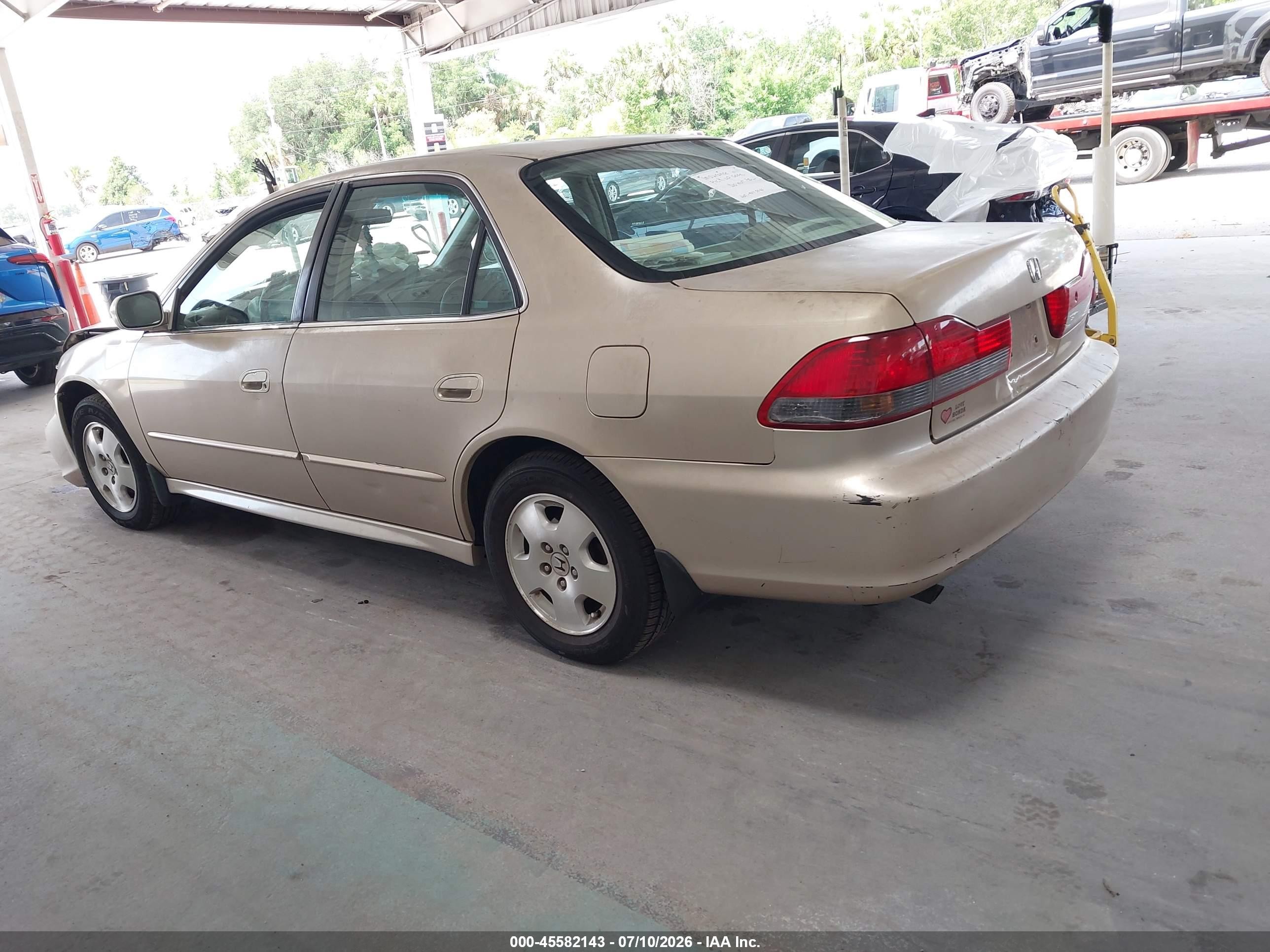 2001 Honda Accord 3.0 Ex Gold vin: 1HGCG16501A000269