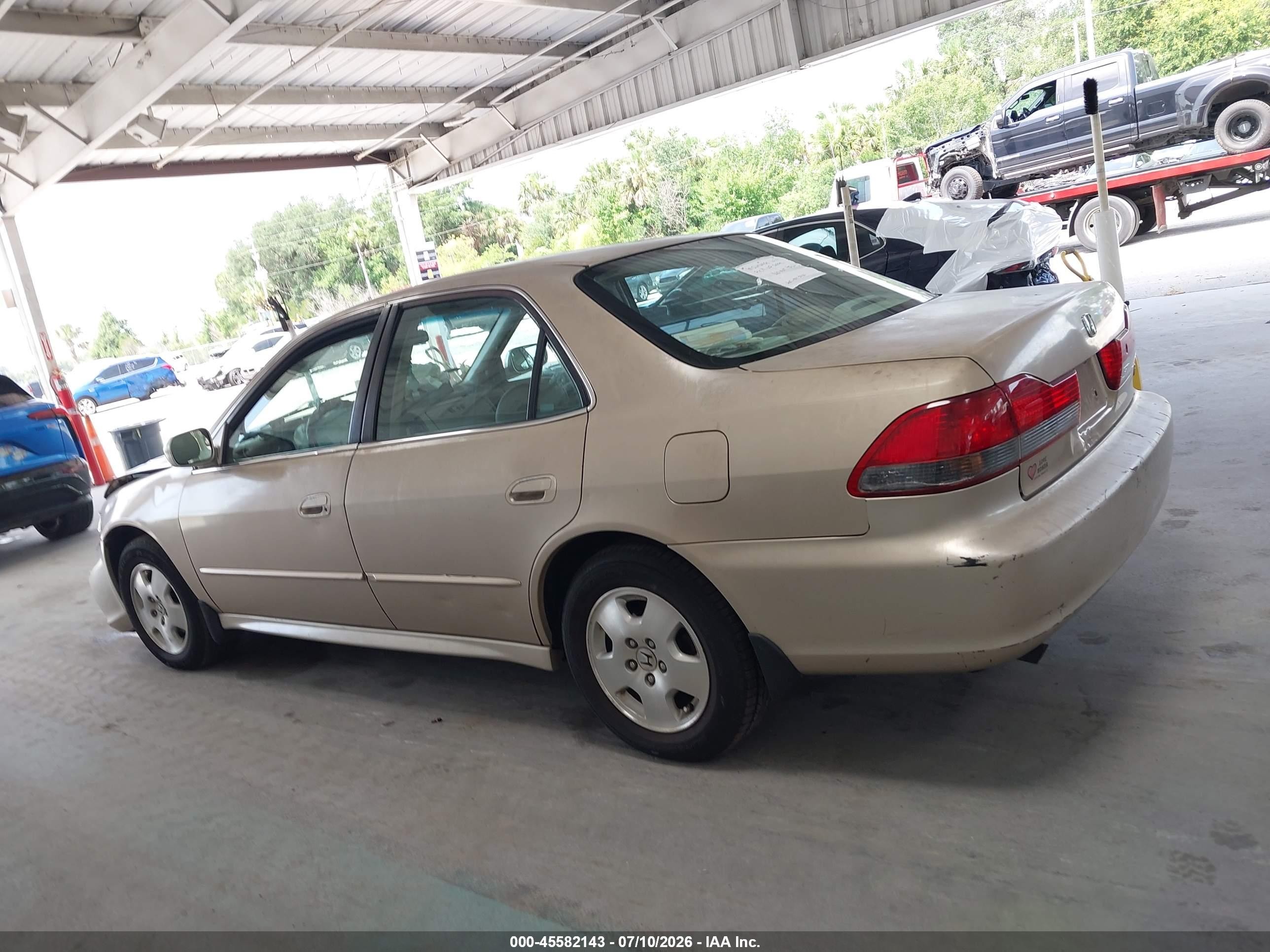 2001 Honda Accord 3.0 Ex Gold vin: 1HGCG16501A000269