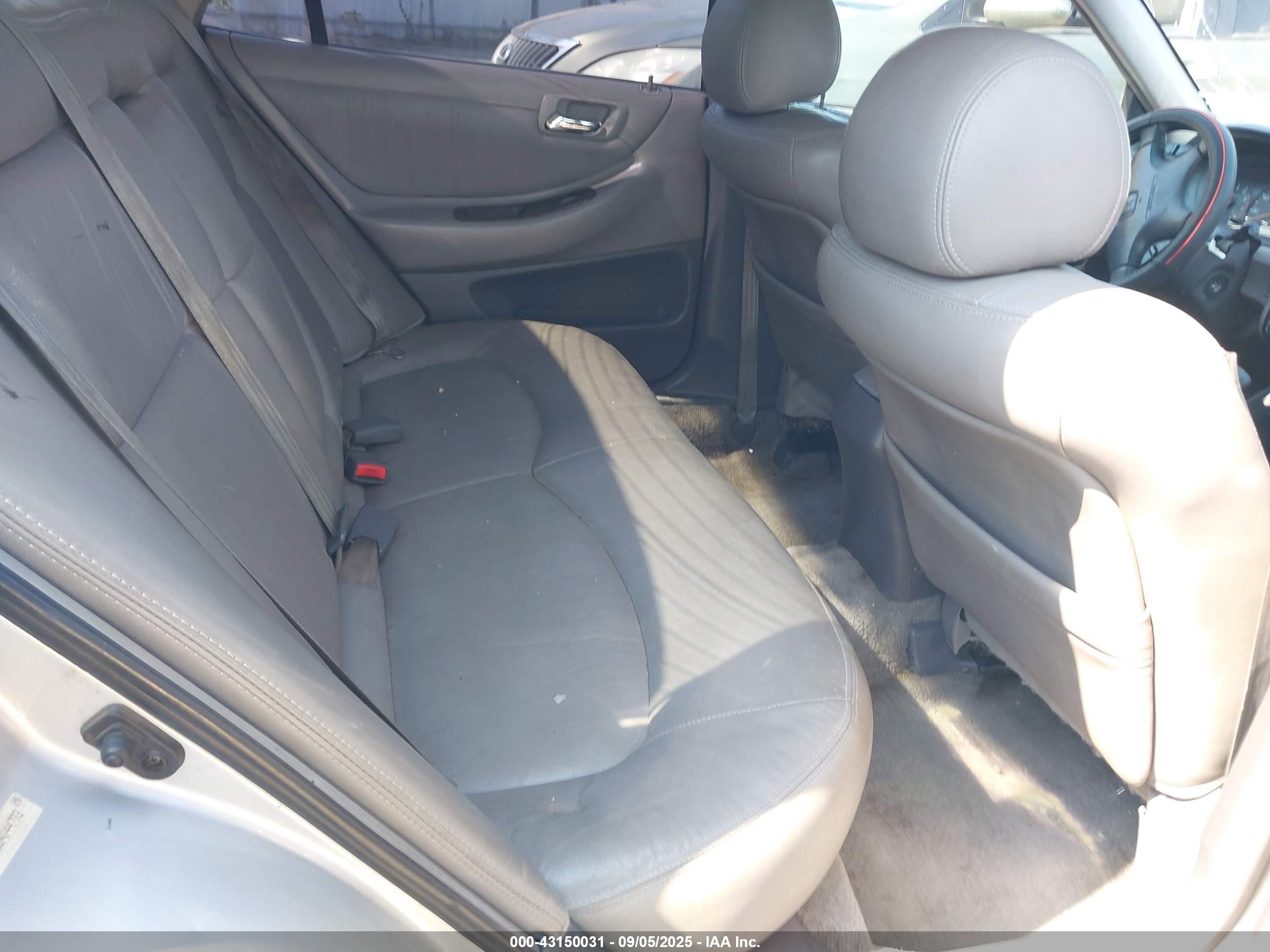 2001 Honda Accord 3.0 Ex Silver vin: 1HGCG16501A044773