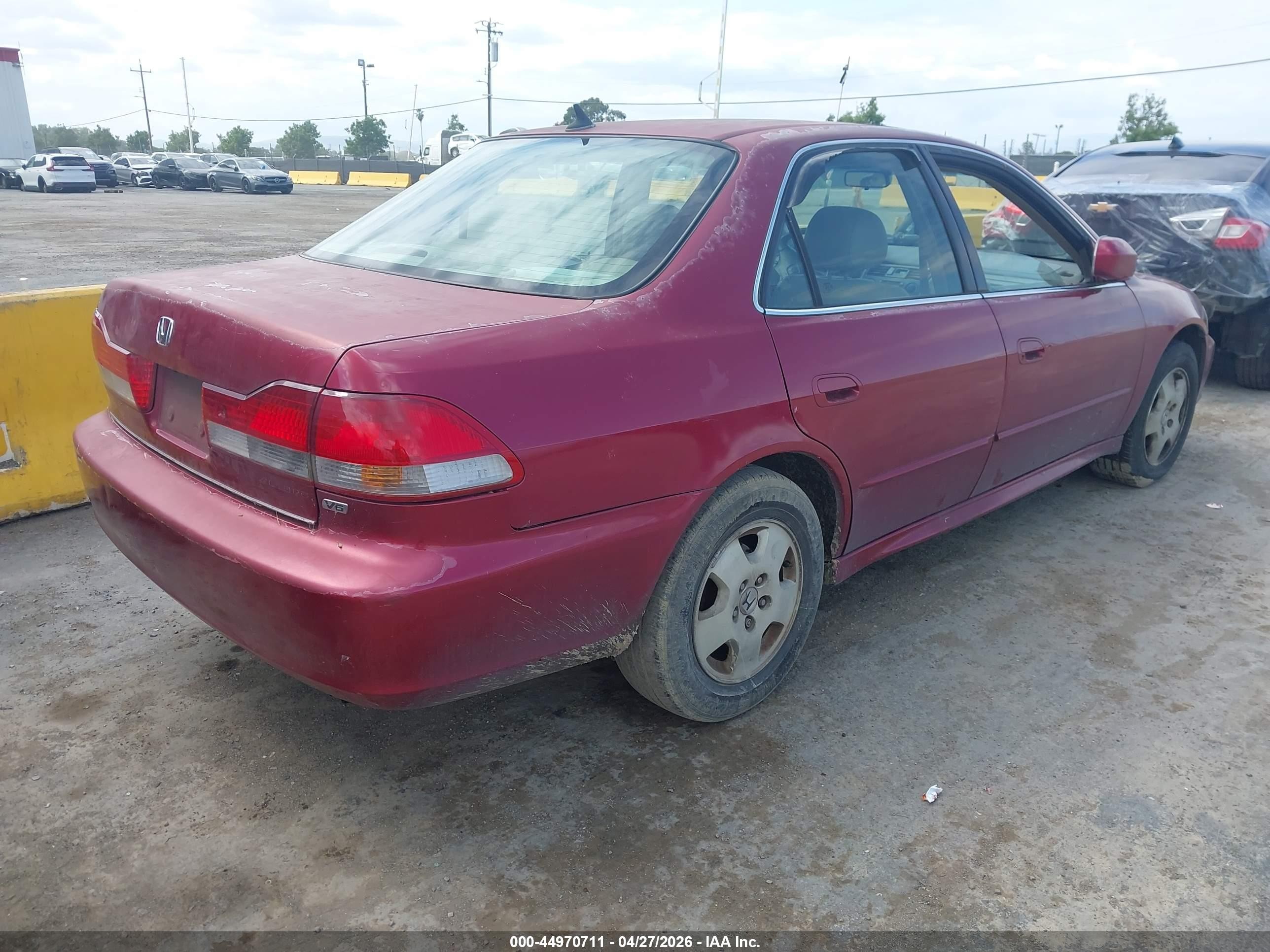 2001 Honda Accord 3.0 Ex Red vin: 1HGCG16501A069947