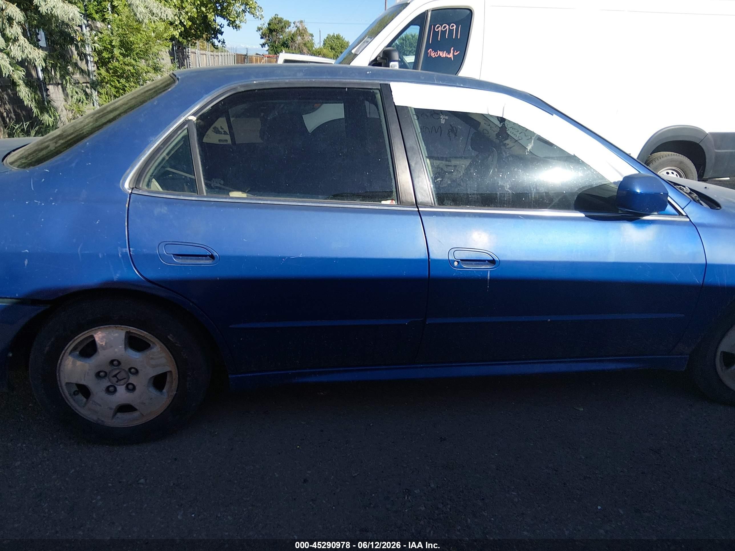 2002 Honda Accord 3.0 Ex Blue vin: 1HGCG16502A000547