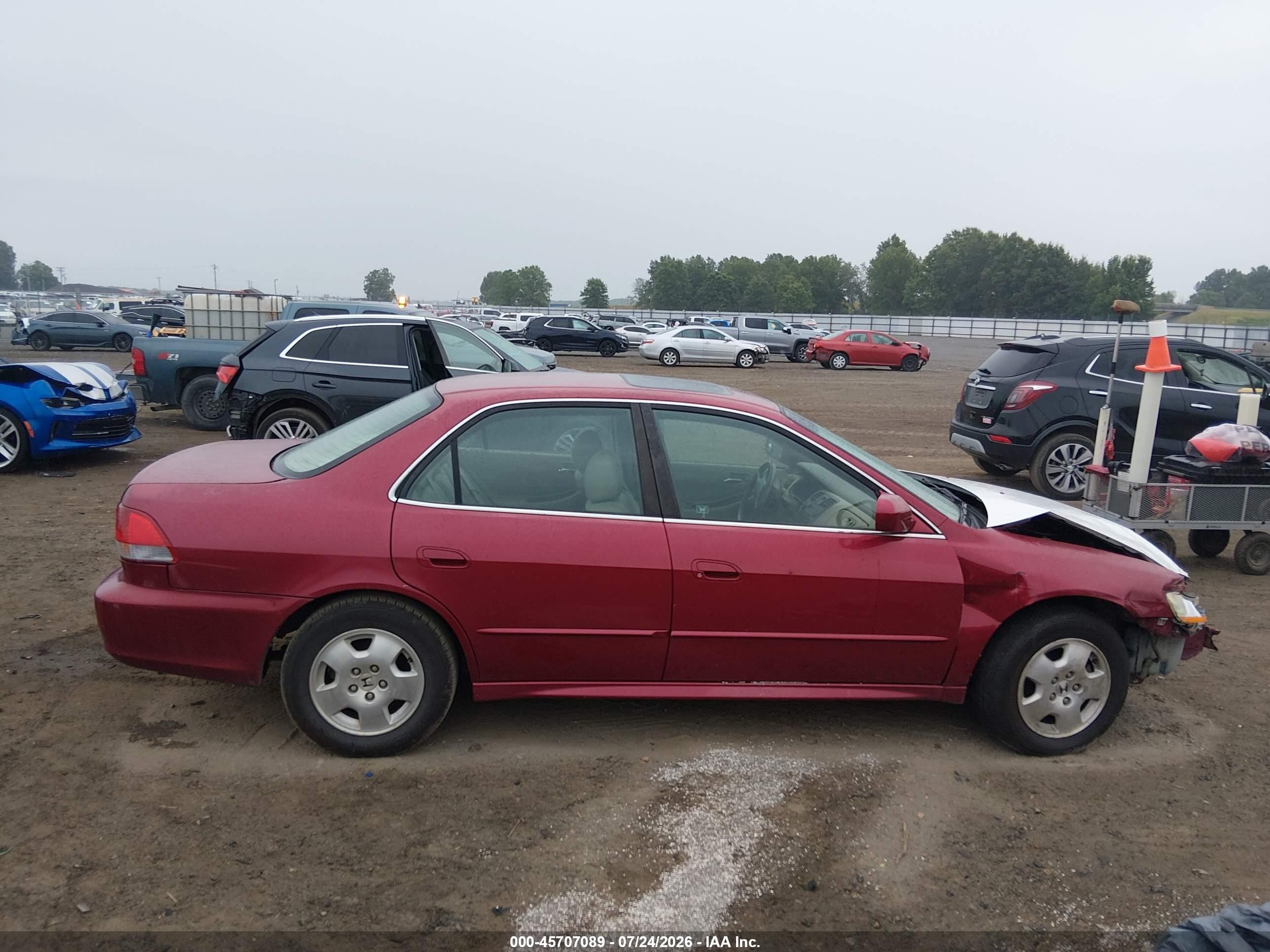 2002 Honda Accord 3.0 Ex Red vin: 1HGCG16502A010723