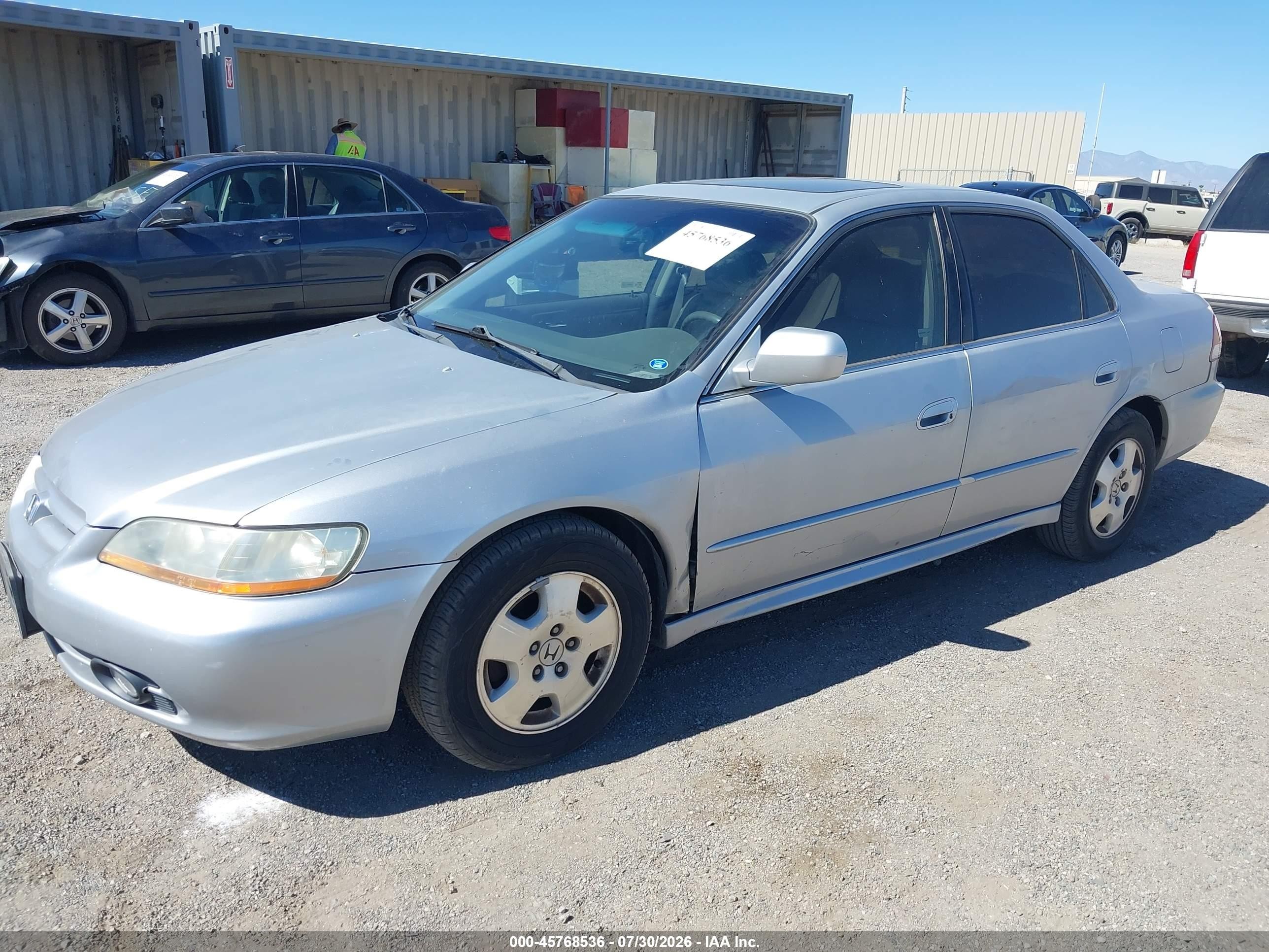2002 Honda Accord 3.0 Ex Silver vin: 1HGCG16502A053216