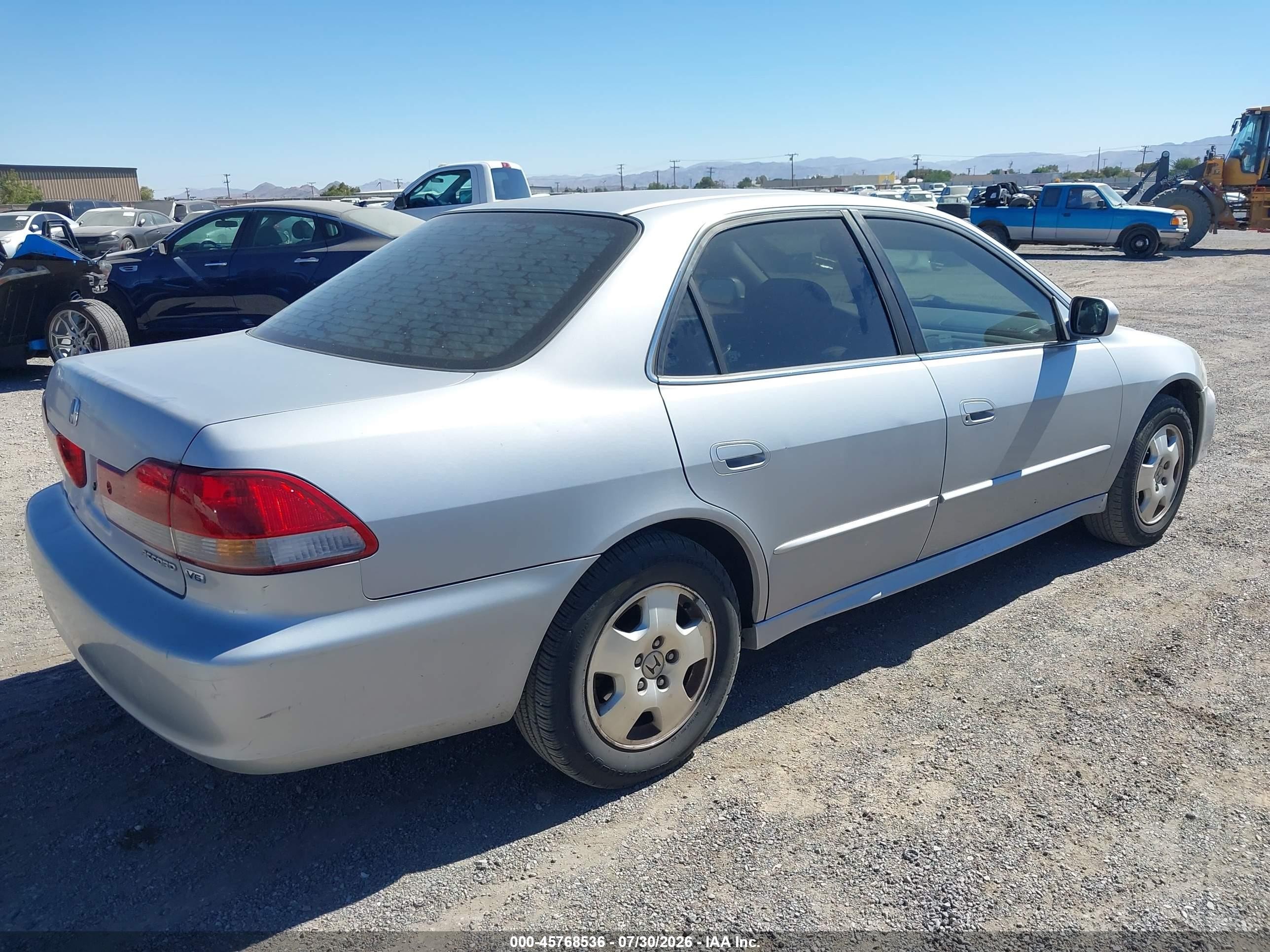 2002 Honda Accord 3.0 Ex Silver vin: 1HGCG16502A053216