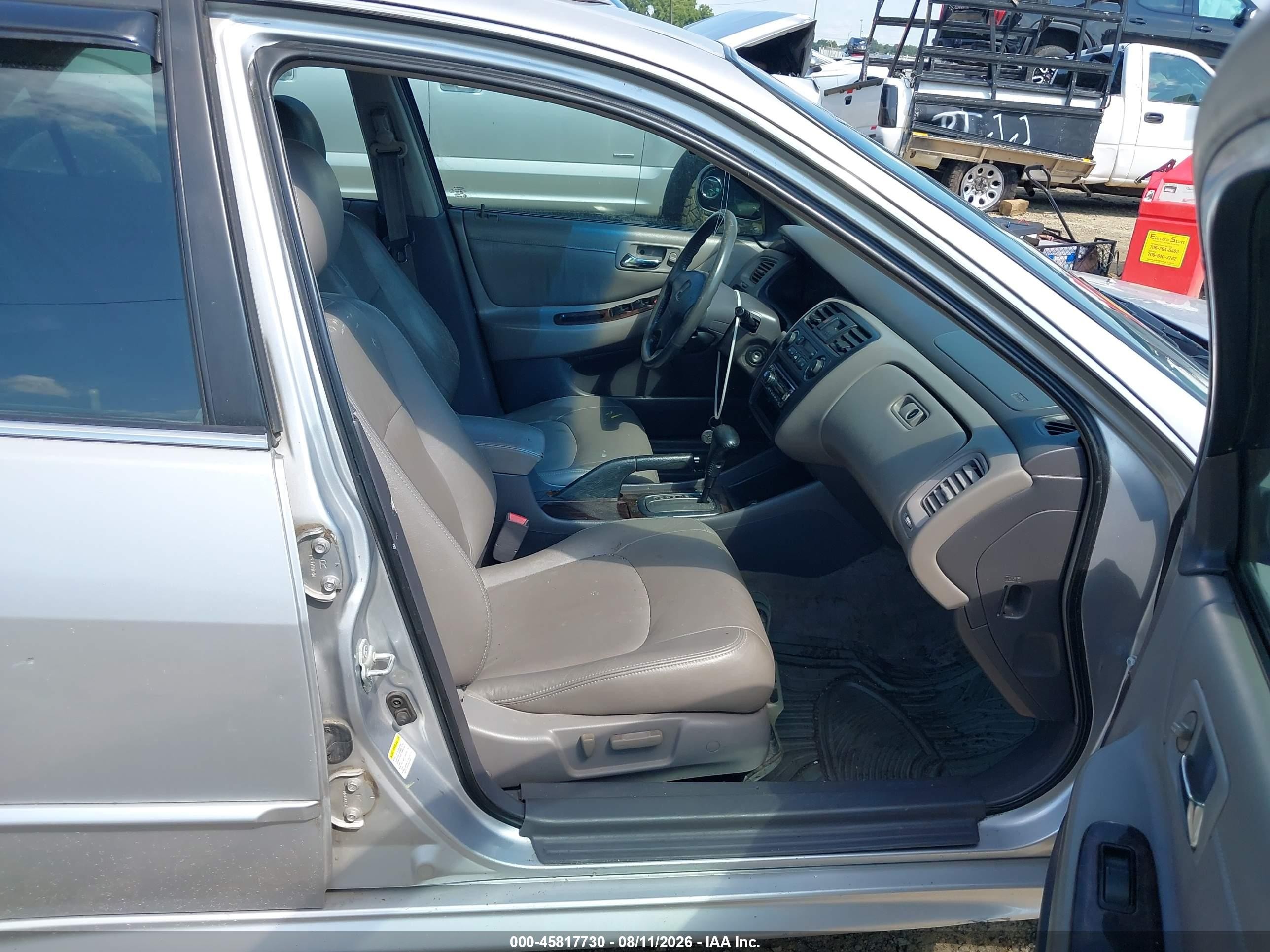 2002 Honda Accord 3.0 Ex Silver vin: 1HGCG16502A070405