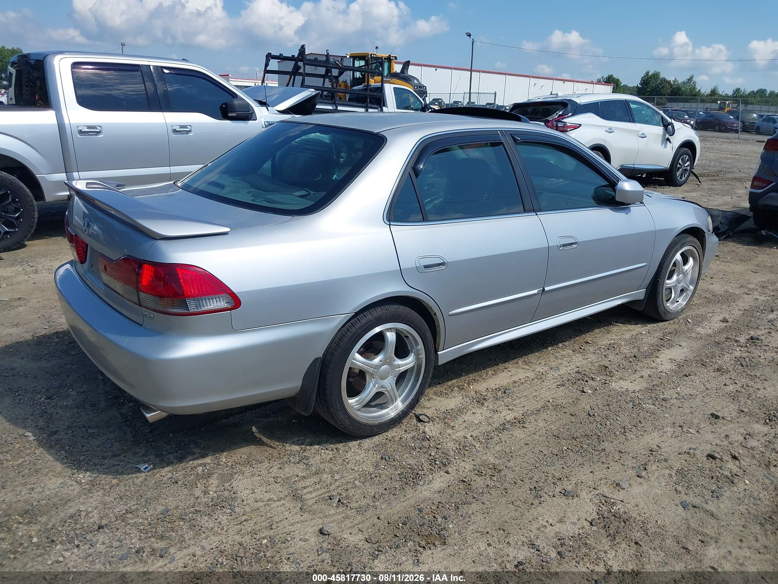 2002 Honda Accord 3.0 Ex Silver vin: 1HGCG16502A070405