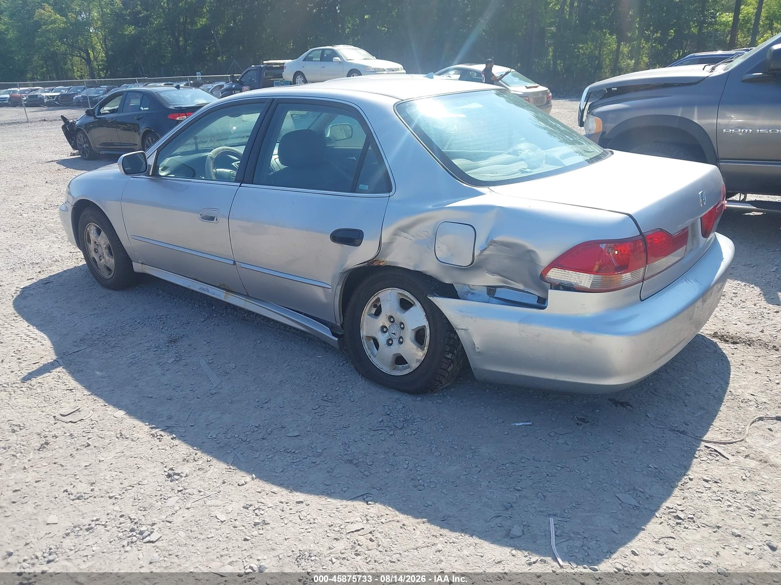 2002 Honda Accord 3.0 Ex Silver vin: 1HGCG16502A075720