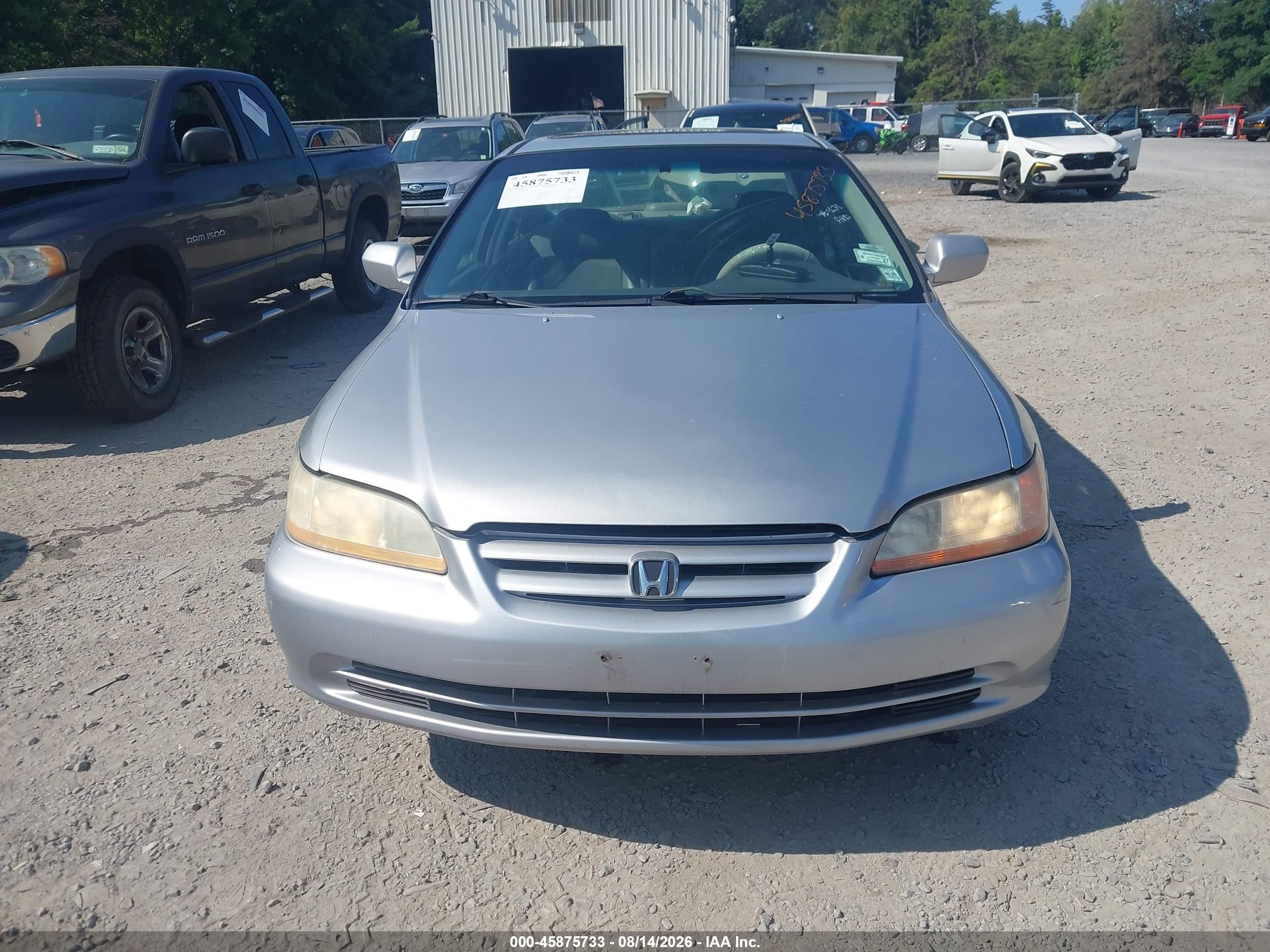 2002 Honda Accord 3.0 Ex Silver vin: 1HGCG16502A075720