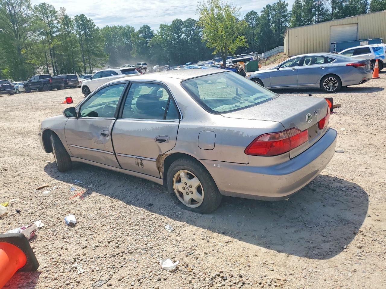 2000 Honda Accord Ex Silver vin: 1HGCG1650YA021066