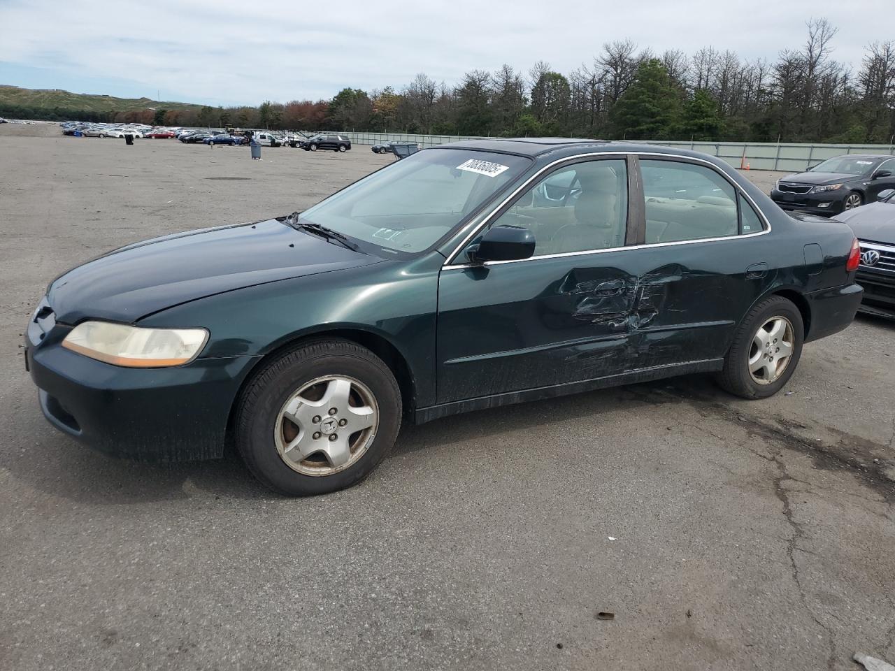 1HGCG1650YA101838