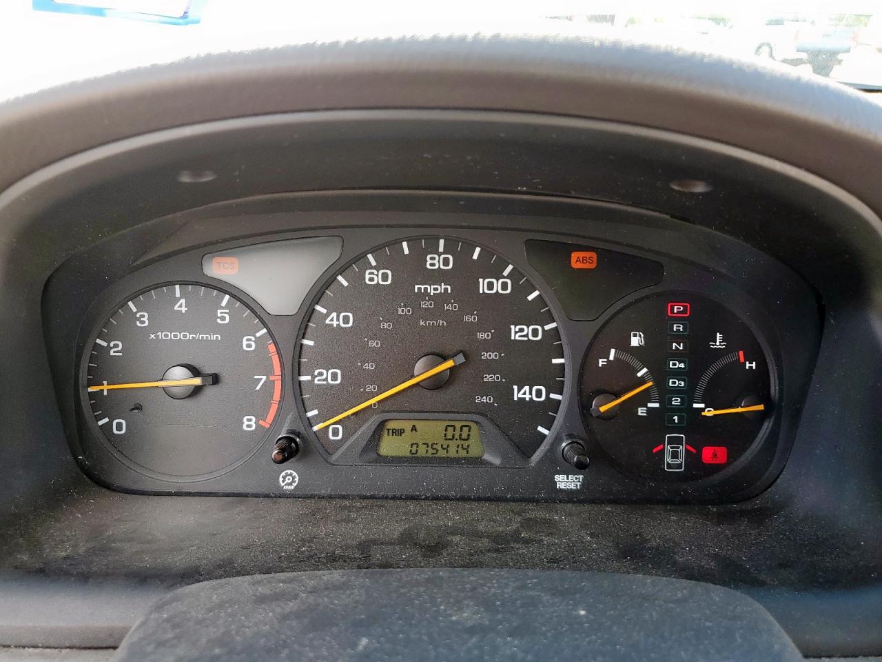 2001 Honda Accord Silver vin: 1HGCG16511A038786
