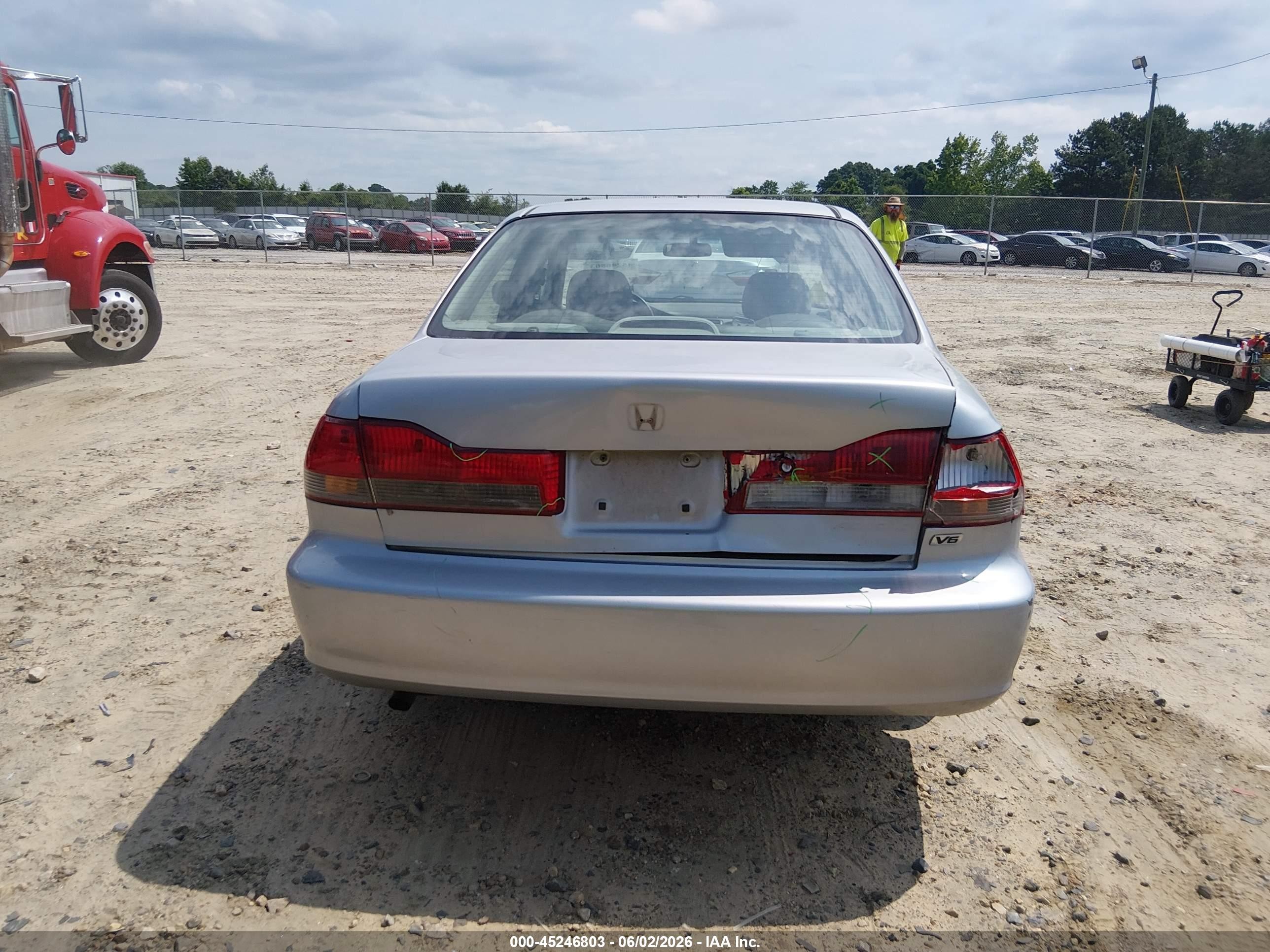 2001 Honda Accord 3.0 Ex Серебряный vin: 1HGCG16511A084585