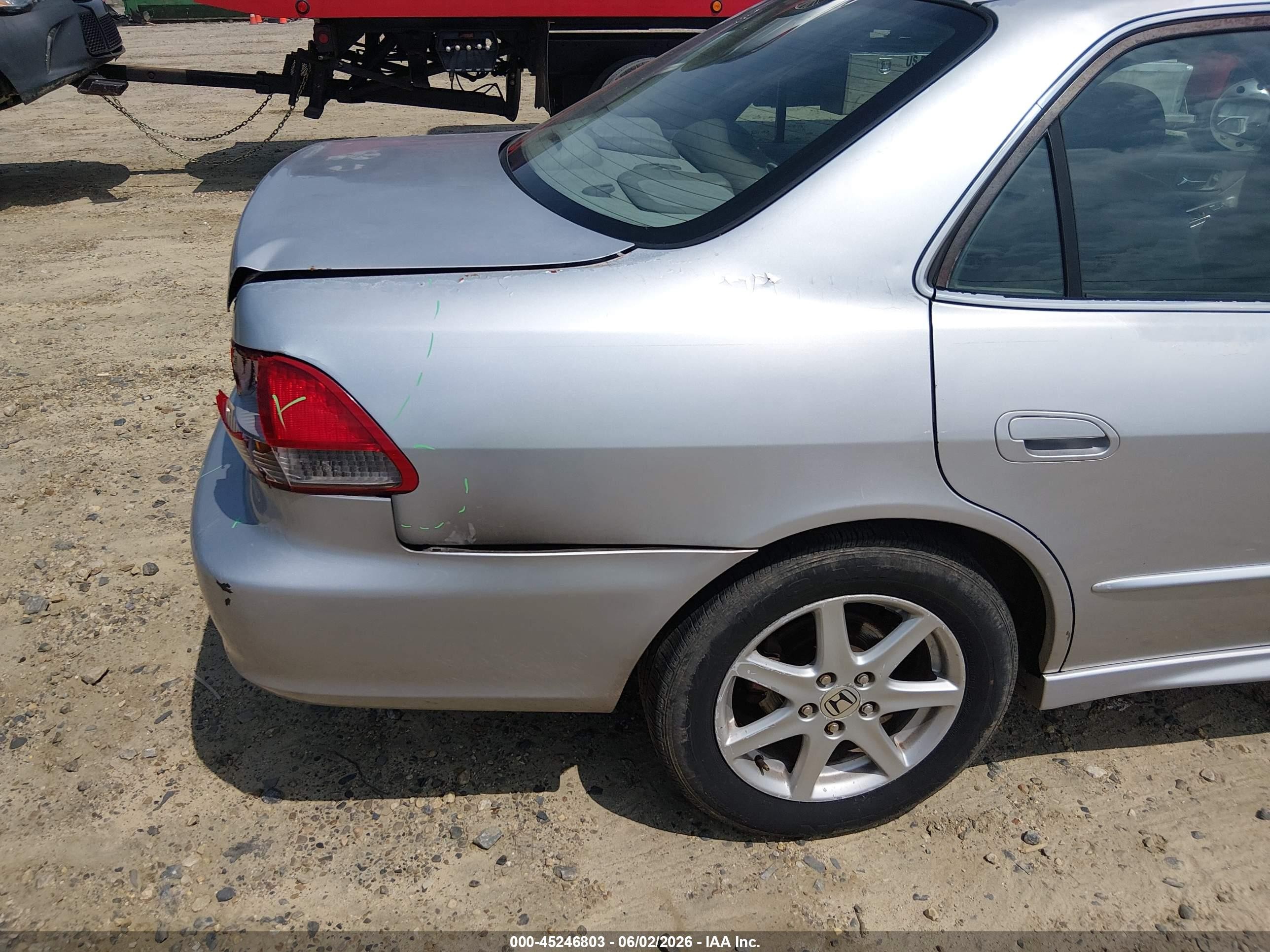 2001 Honda Accord 3.0 Ex Серебряный vin: 1HGCG16511A084585
