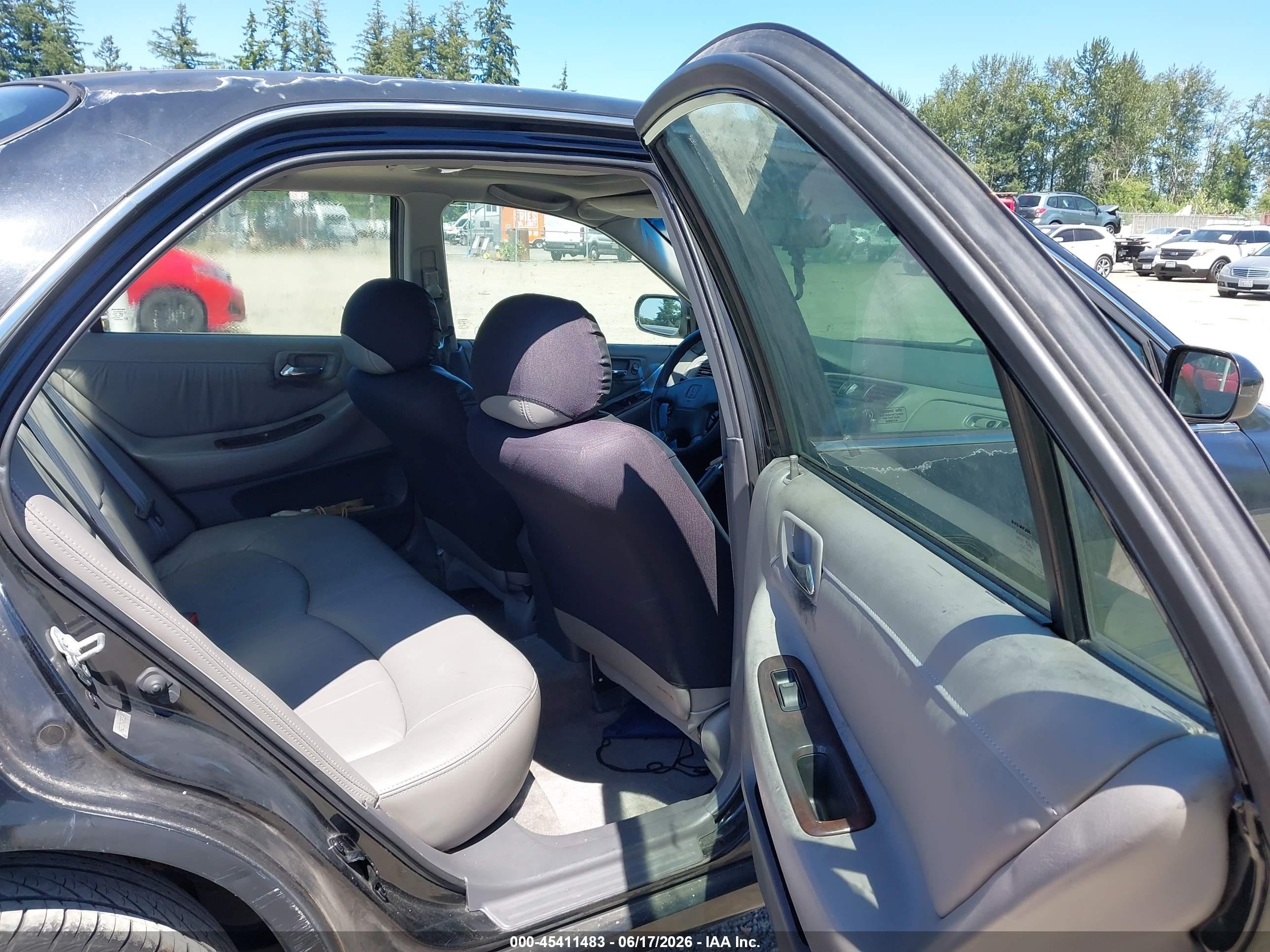 1998 Honda Accord Ex V6 Black vin: 1HGCG1651WA005049