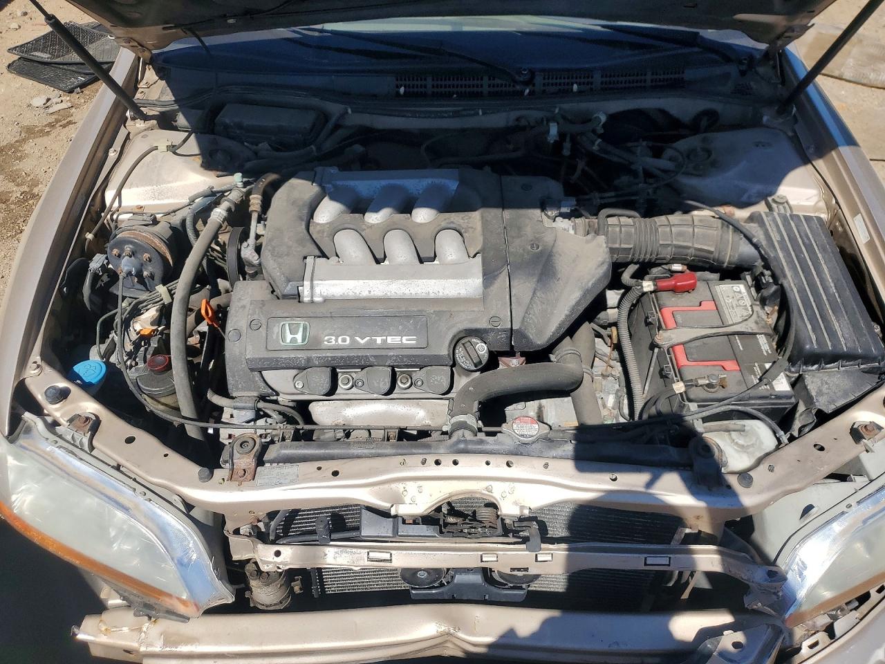 2000 Honda Accord Ex Gold vin: 1HGCG1651YA073905