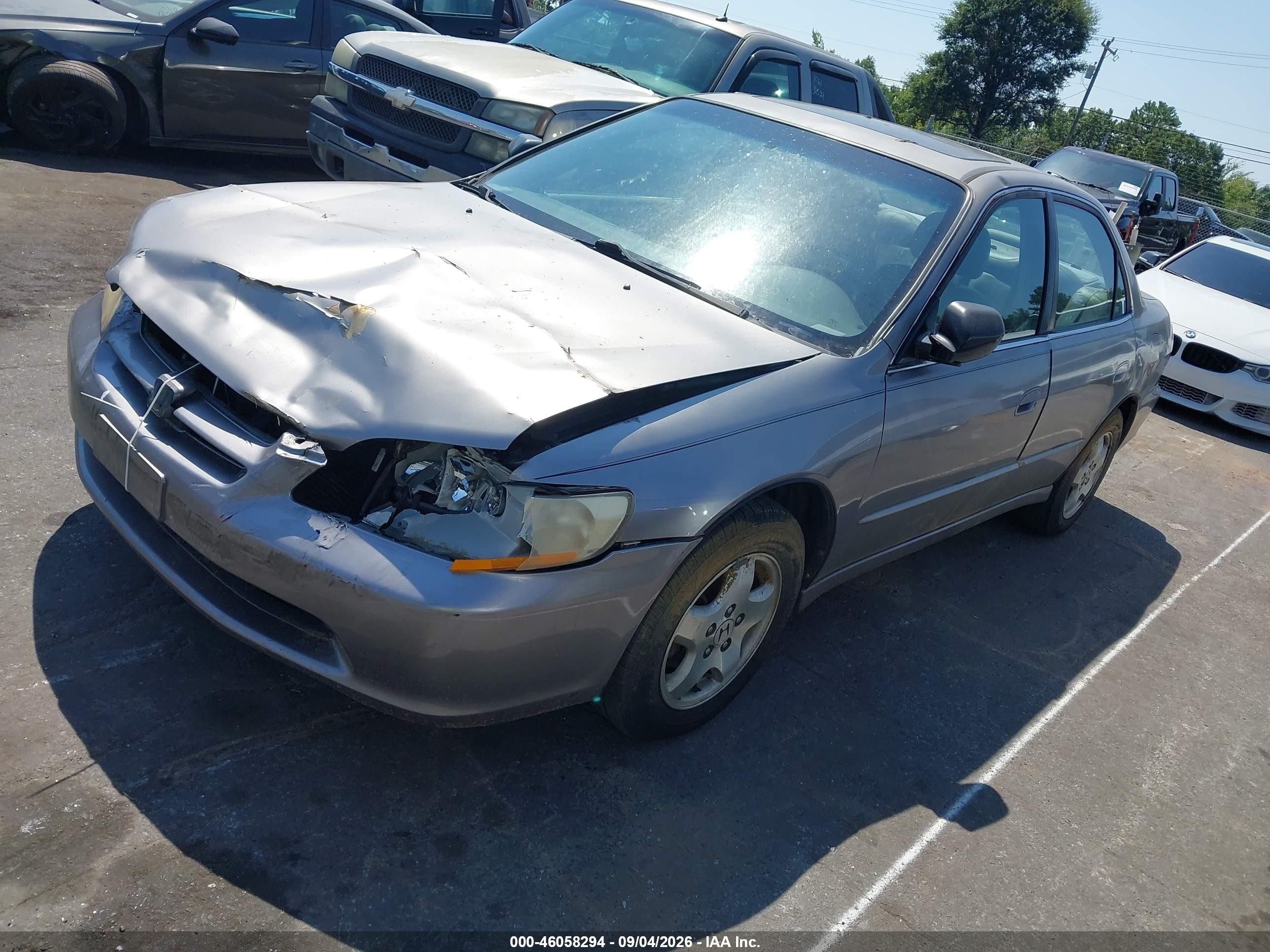 2000 Honda Accord 3.0 Ex Желто-коричневый vin: 1HGCG1651YA078103