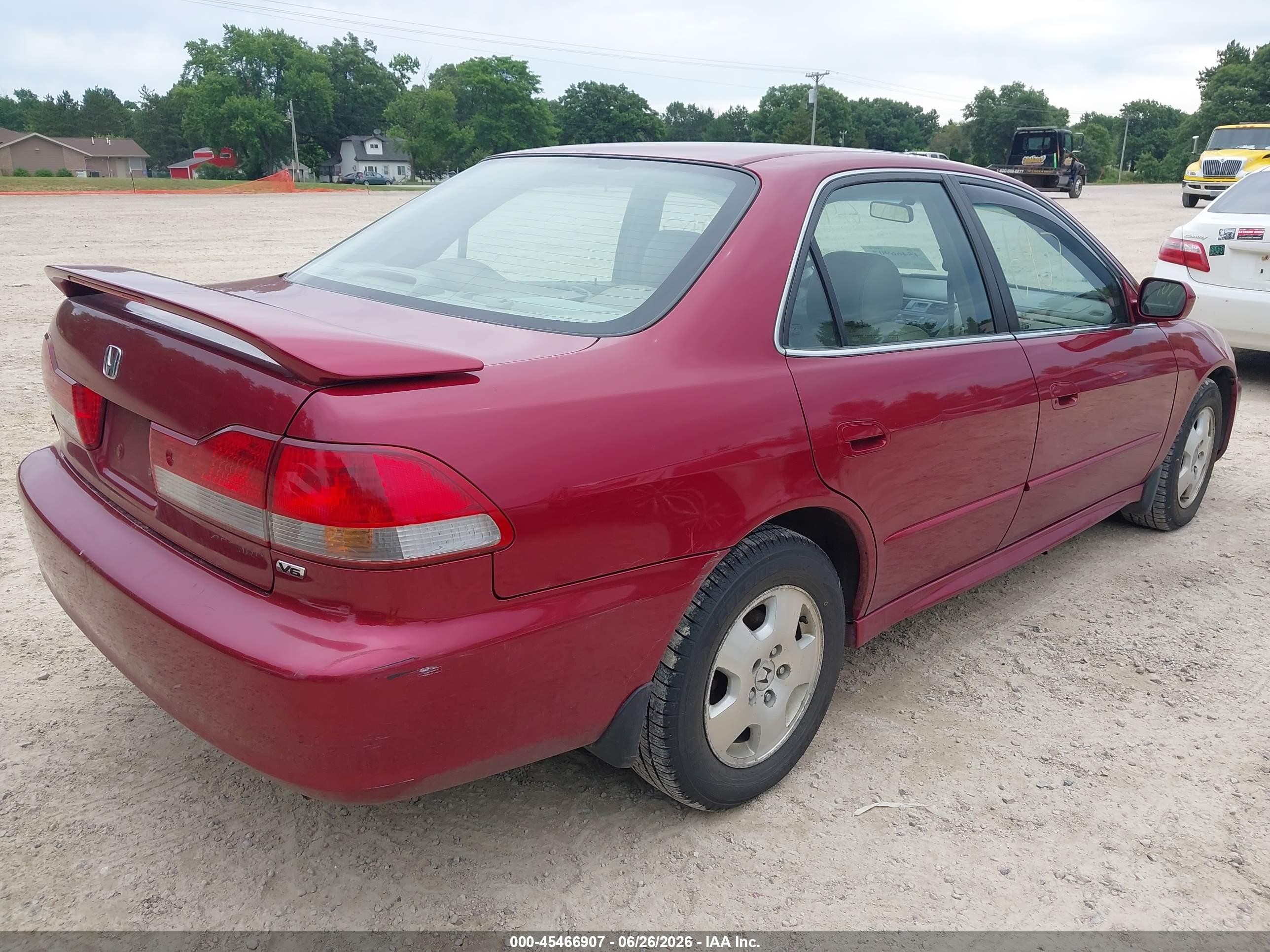 2001 Honda Accord 3.0 Ex Red vin: 1HGCG16521A057315