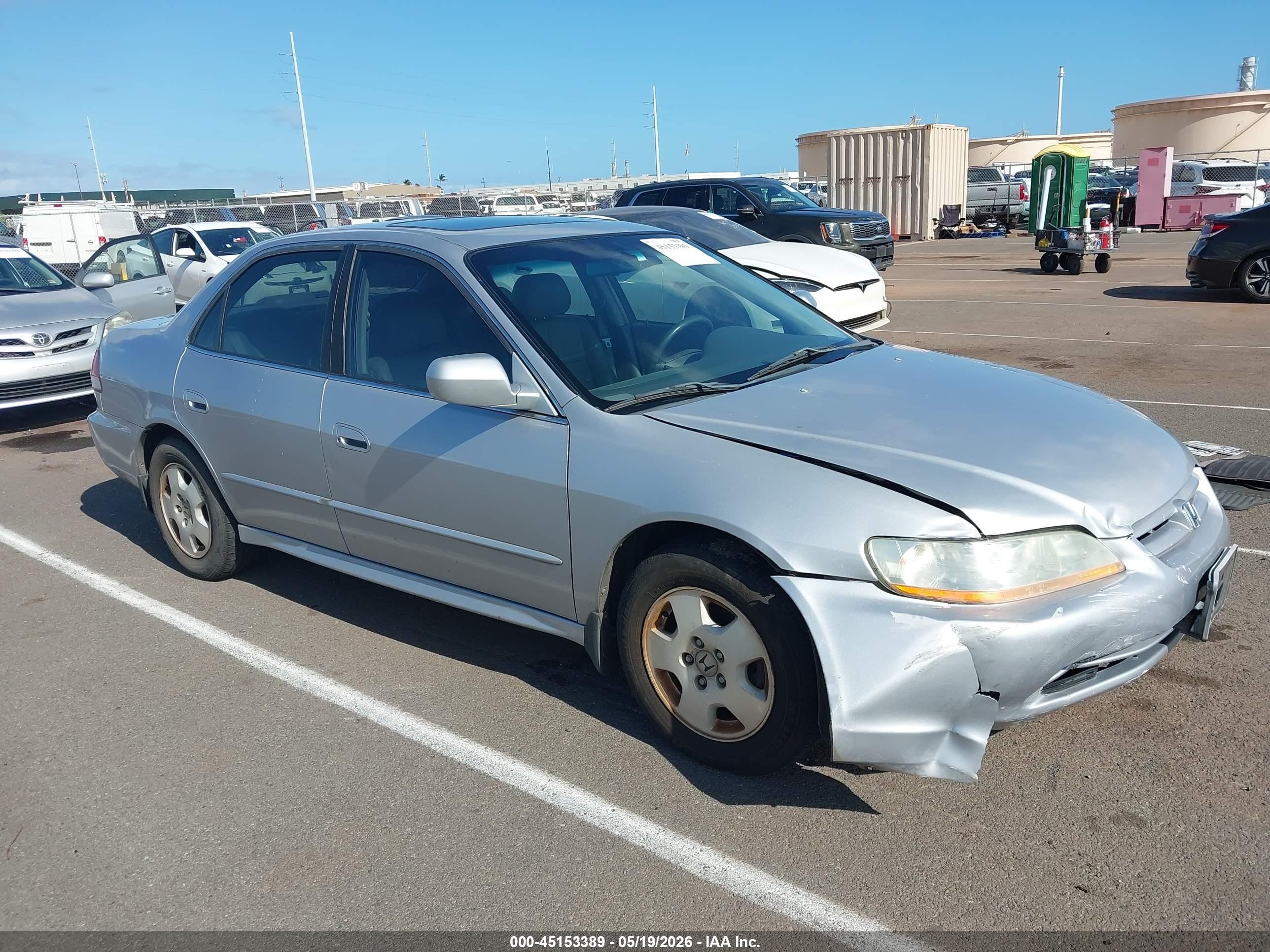 2002 Honda Accord 3.0 Ex Silver vin: 1HGCG16522A018144