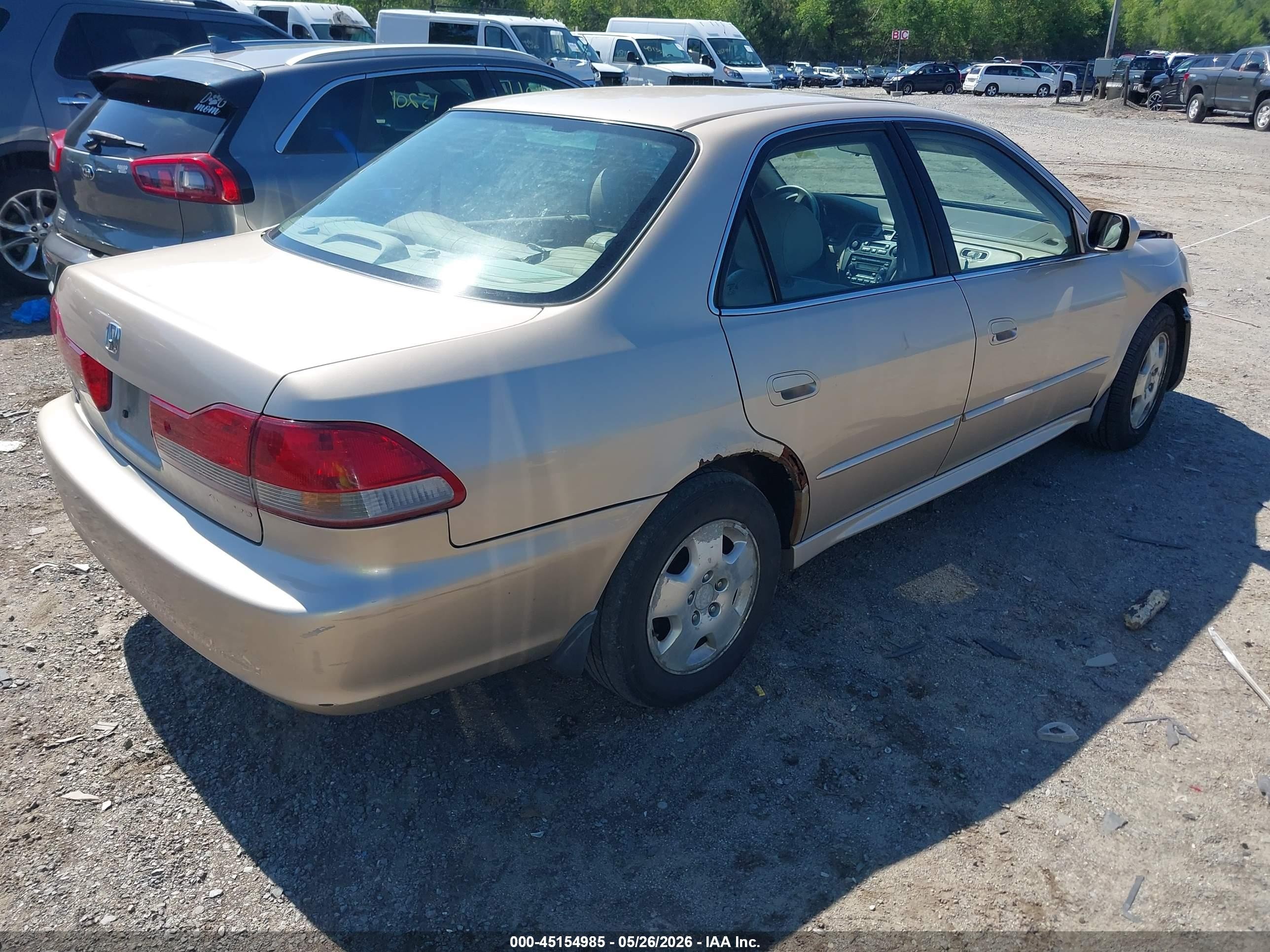 2002 Honda Accord 3.0 Ex Желто-коричневый vin: 1HGCG16522A052648