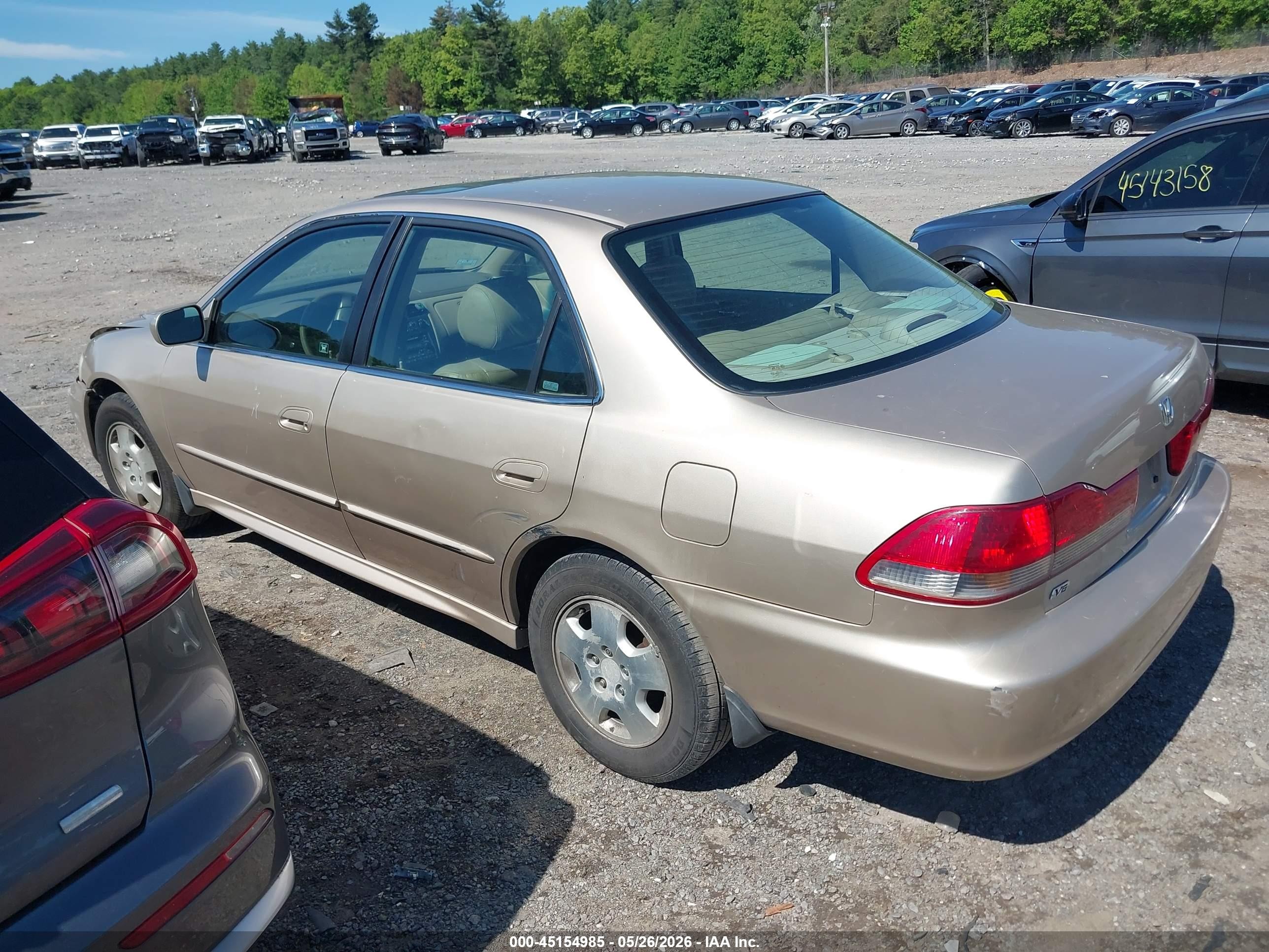 2002 Honda Accord 3.0 Ex Желто-коричневый vin: 1HGCG16522A052648
