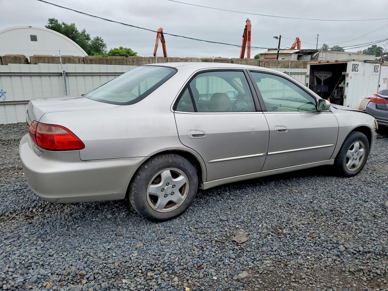 1998 Honda Accord Ex Tan vin: 1HGCG1652WA040716